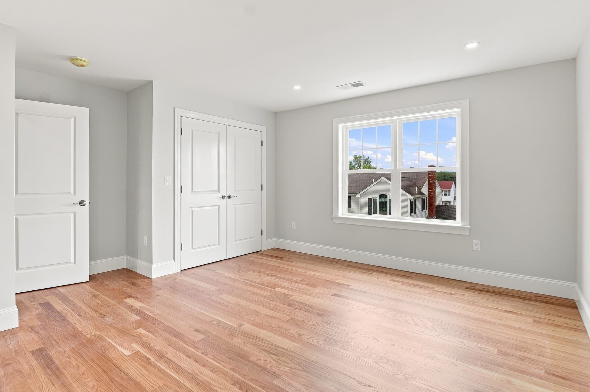 Single Family Residence at 36 Ferullo Drive, Woburn MA 01801, Woburn, photo 22 of 40