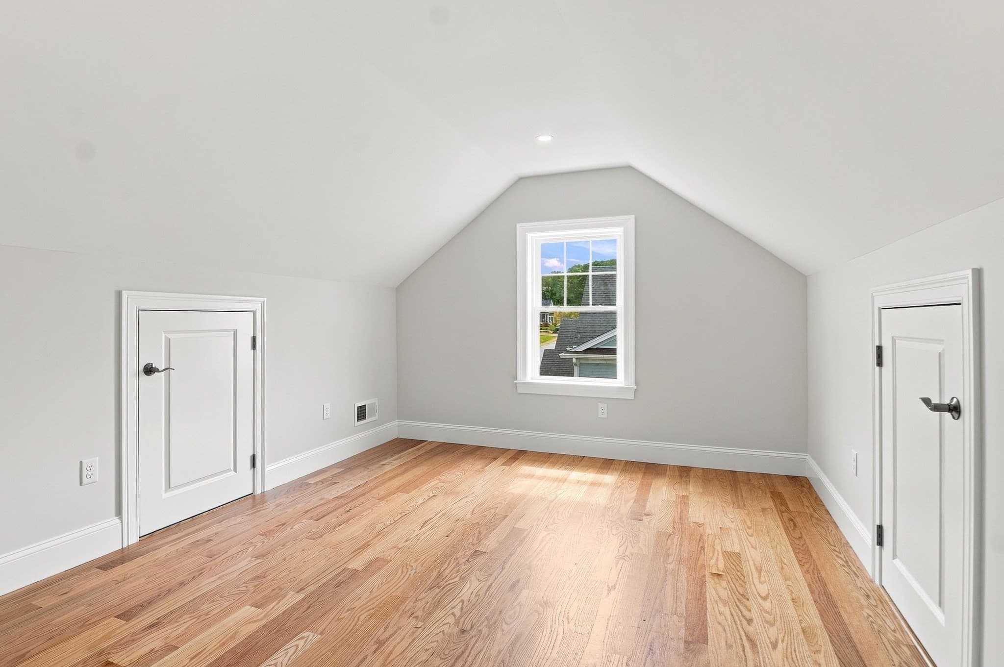 Single Family Residence at 36 Ferullo Drive, Woburn MA 01801, Woburn, photo 30 of 40