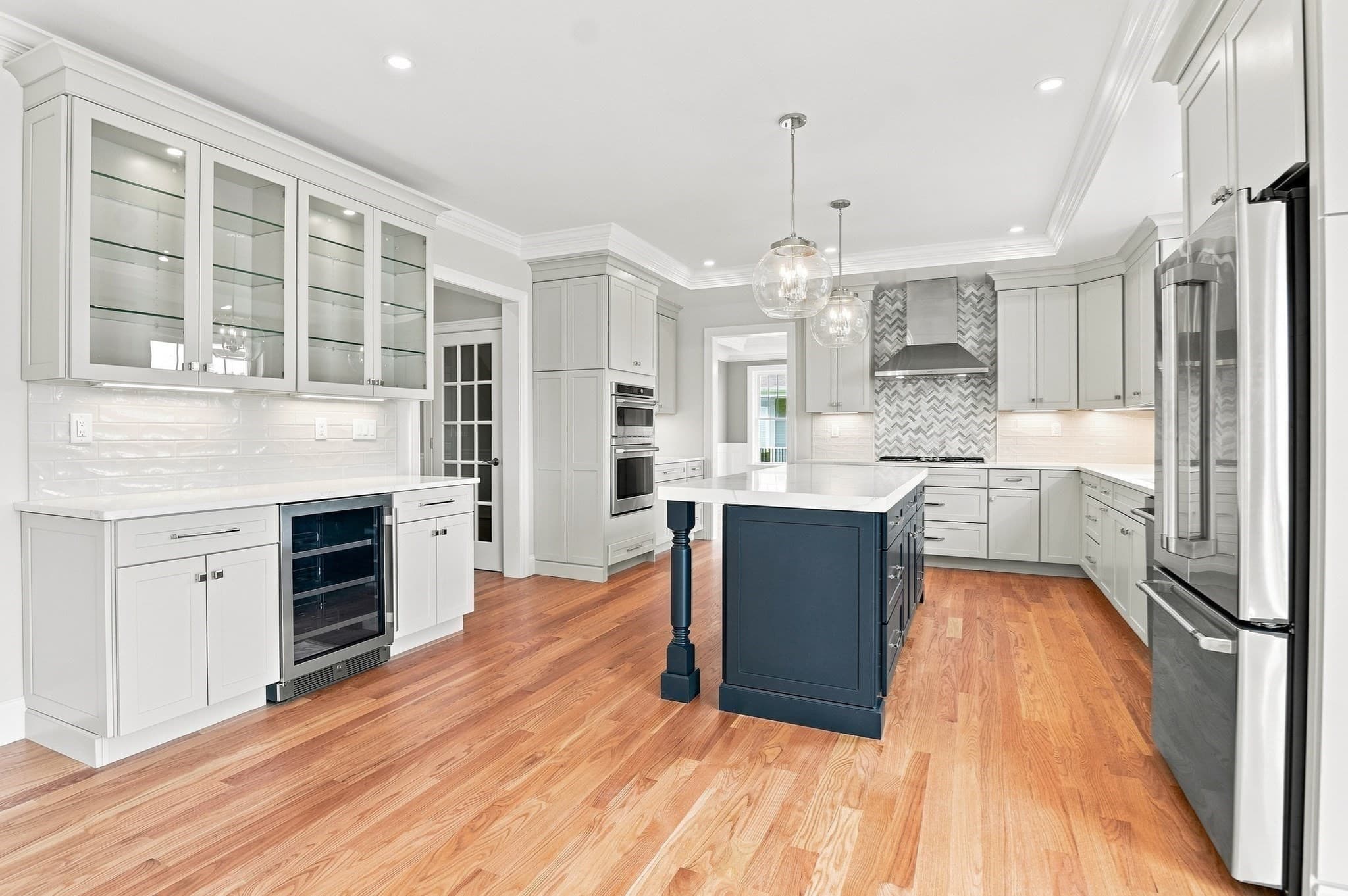 Single Family Residence at 36 Ferullo Drive, Woburn MA 01801, Woburn, photo 10 of 40