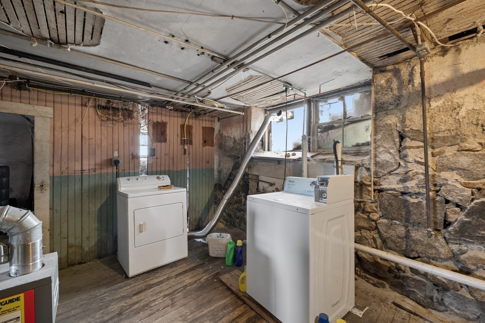 3 Family at 89 Rockland St, Fall River MA 02724, Fall River, photo 26 of 29
