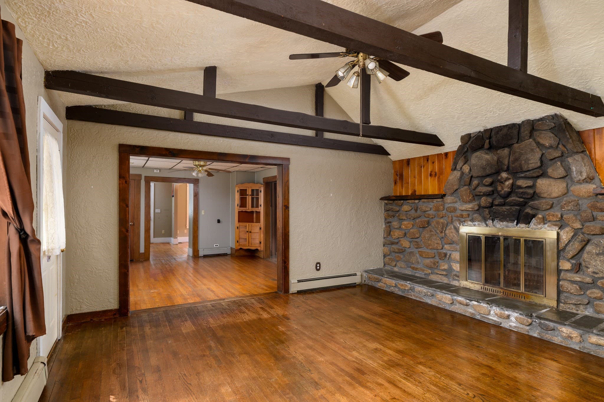 Single Family Residence at 111 Gleason Ave, East Brookfield MA 01515, East Brookfield, photo 3 of 22