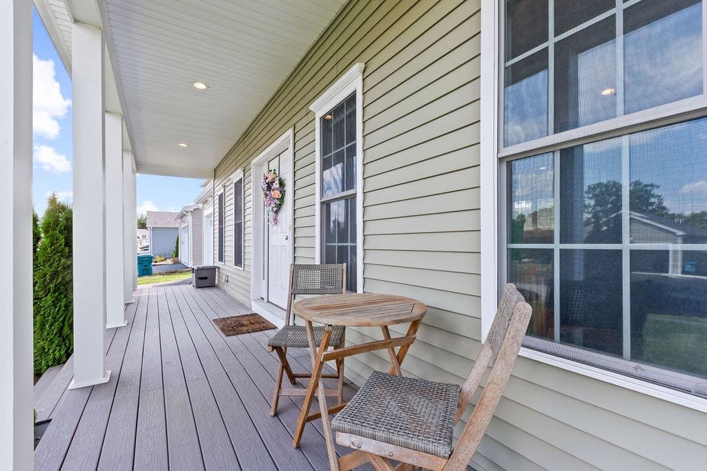 Condominium at 29 Tea Party Dr # 29, Uxbridge MA 01569, Uxbridge, photo 4 of 41