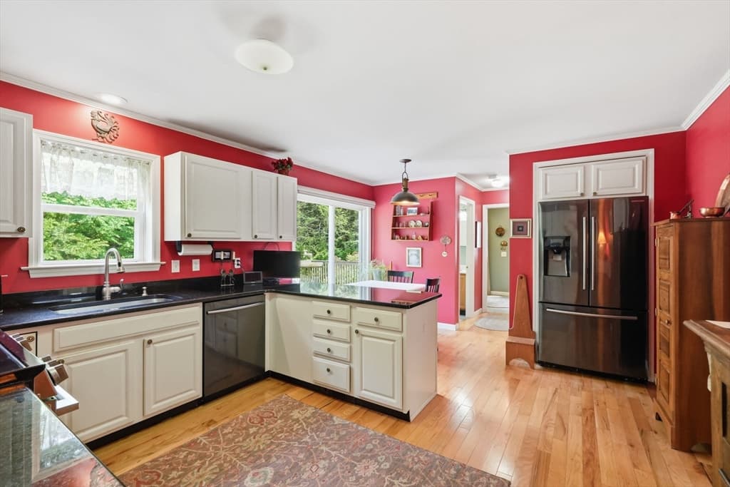 Single Family Residence at 17 Phelps Ln, Goshen MA 01096, photo 16 of 41