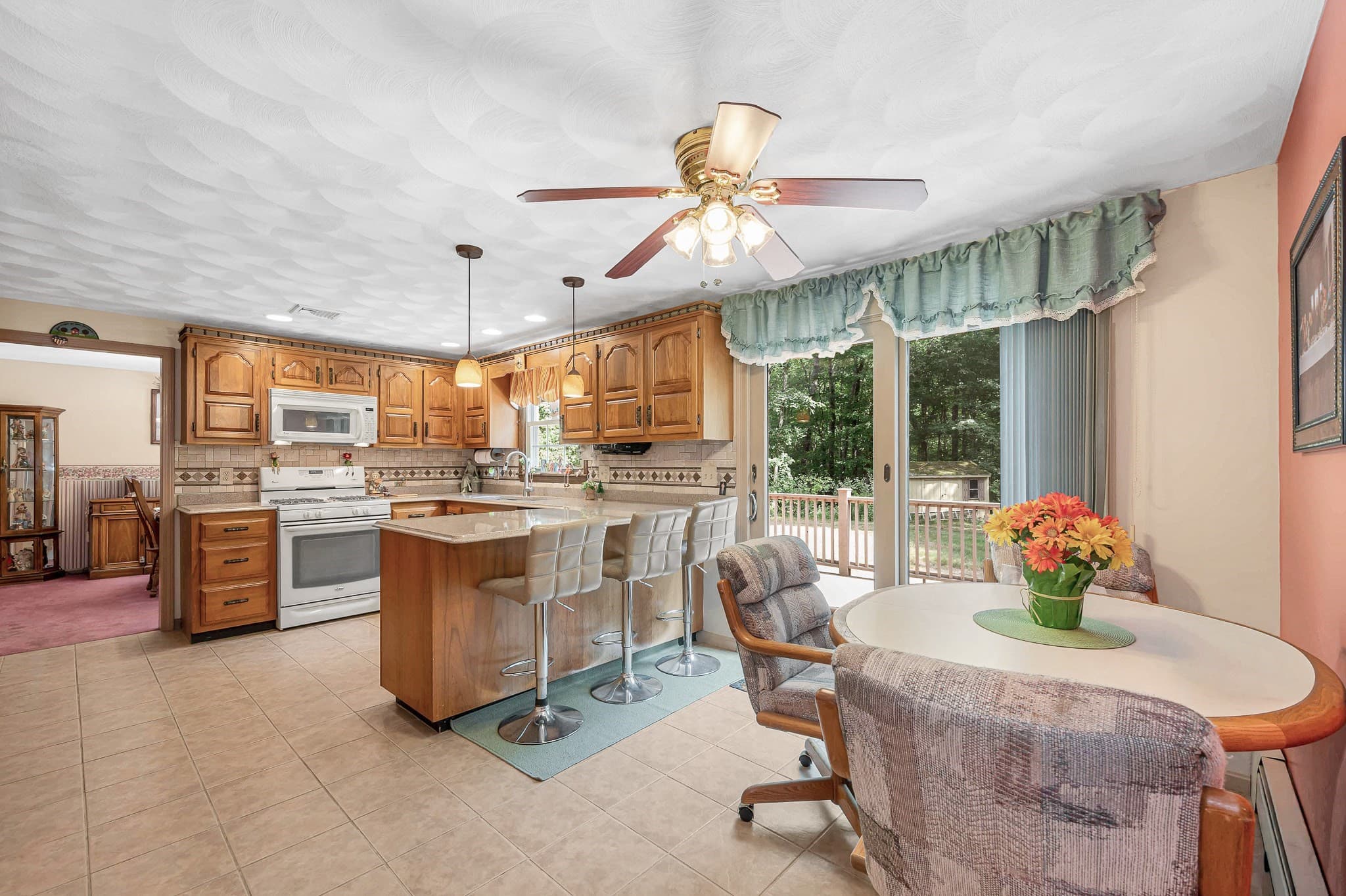 Single Family Residence at 167 Trout Brook Rd, Dracut MA 01826, Dracut, photo 13 of 36