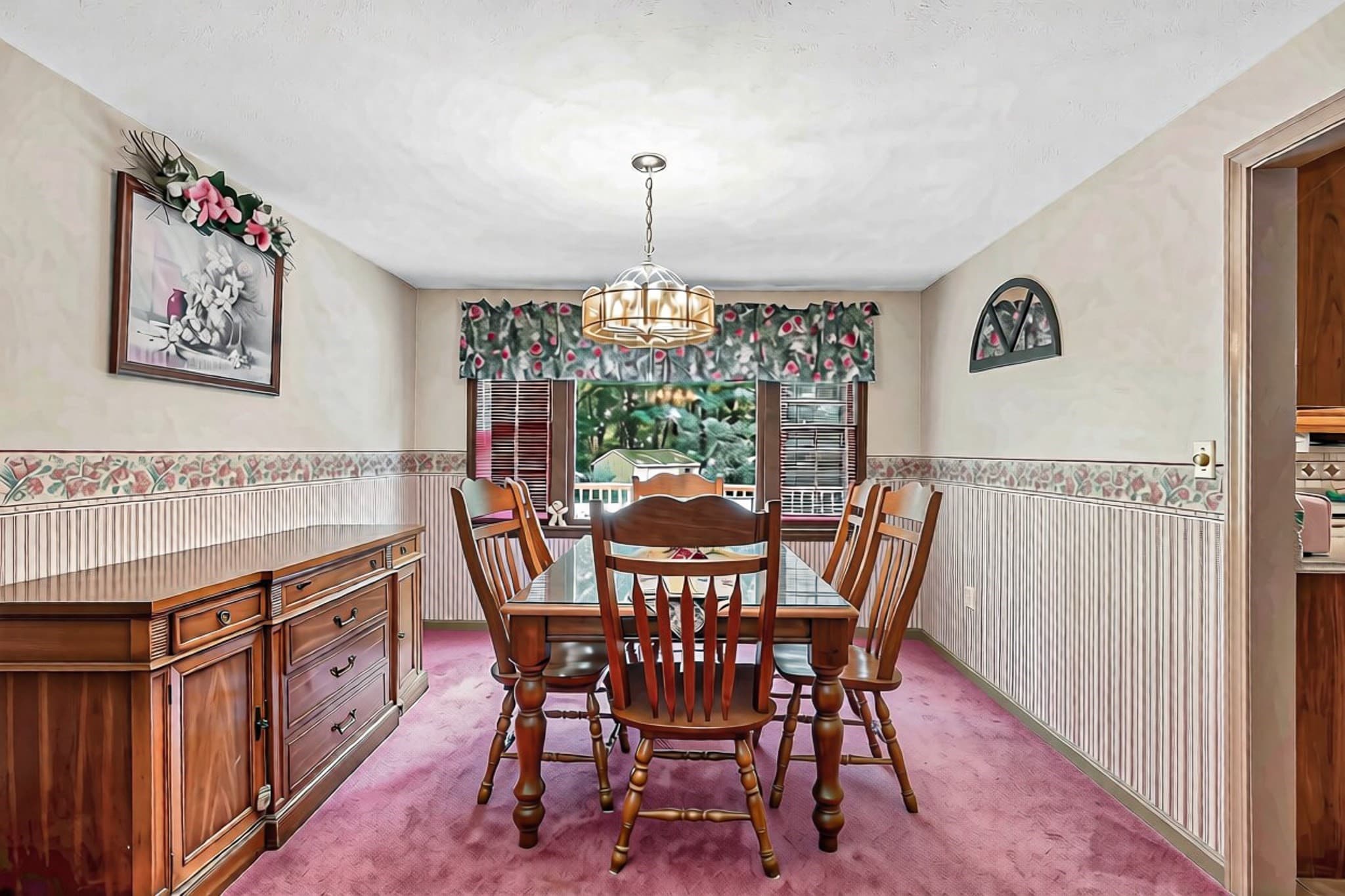 Single Family Residence at 167 Trout Brook Rd, Dracut MA 01826, Dracut, photo 9 of 36