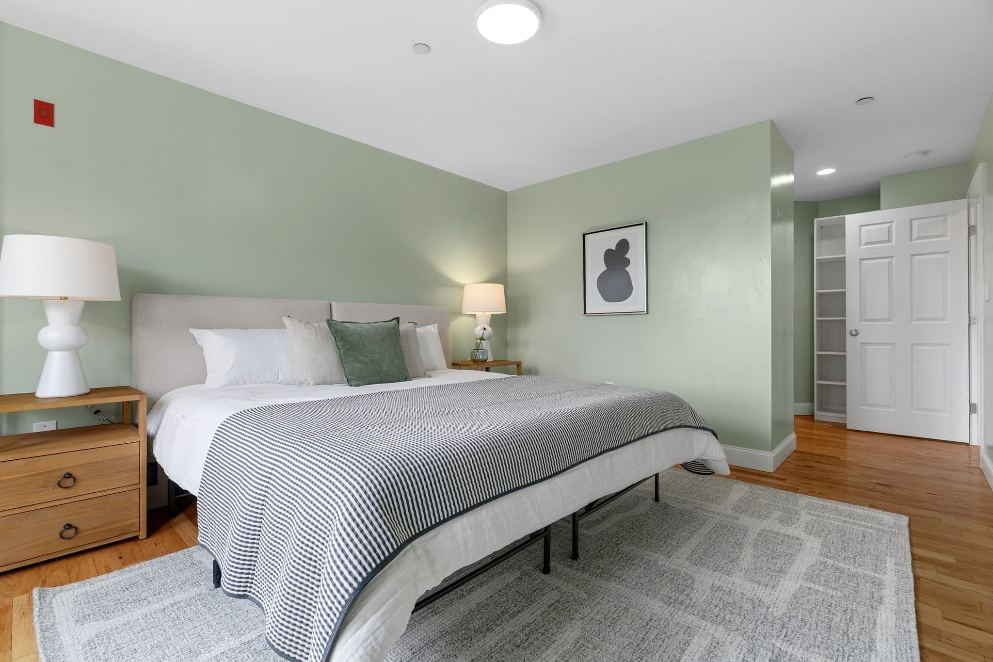 Condominium at 120 Wyllis Ave # 310, Everett MA 02149, Everett, photo 12 of 27