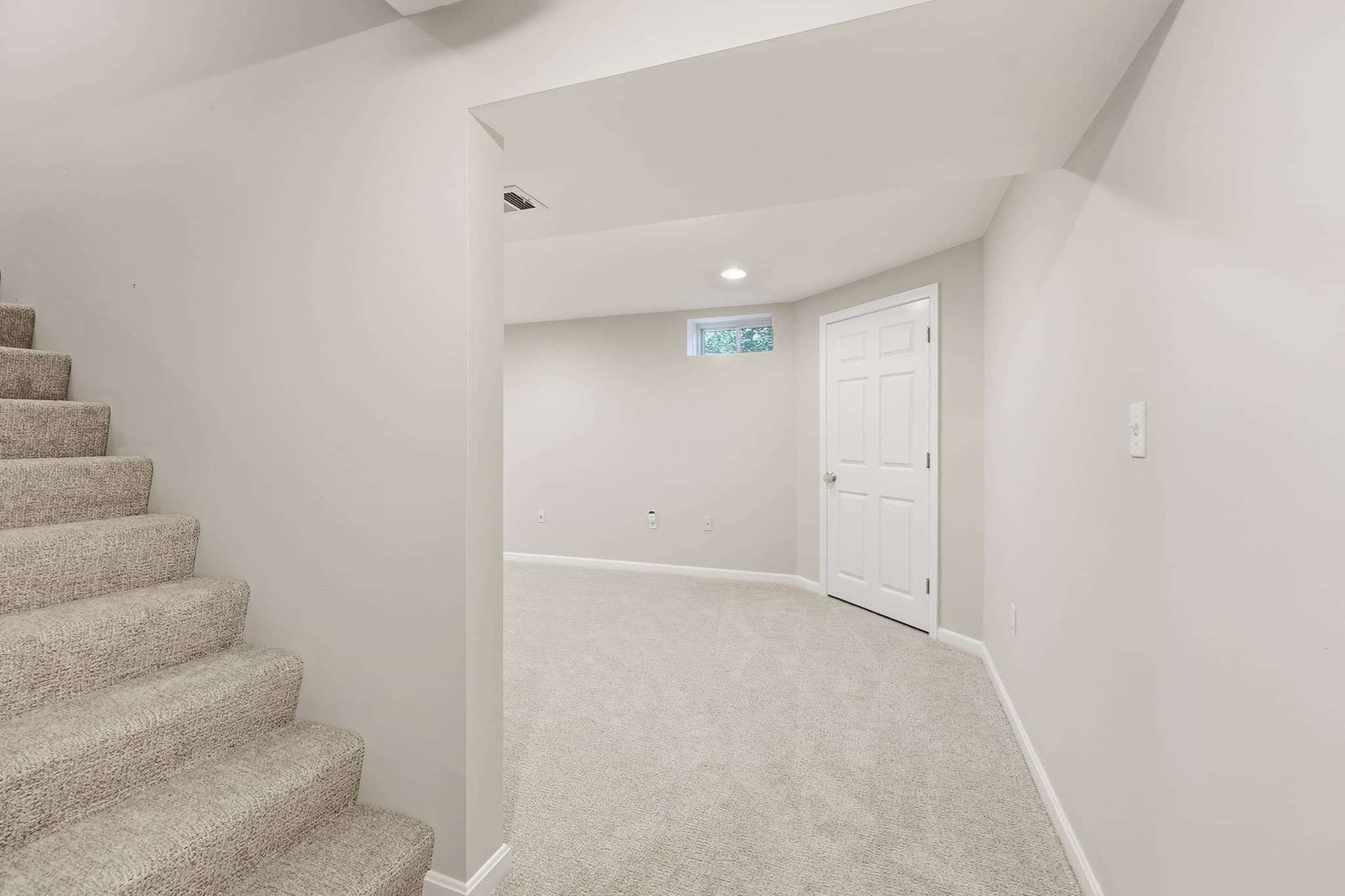 Single Family Residence at 5 Southwood Dr # 50, Southborough MA 01772, Southborough, photo 33 of 38