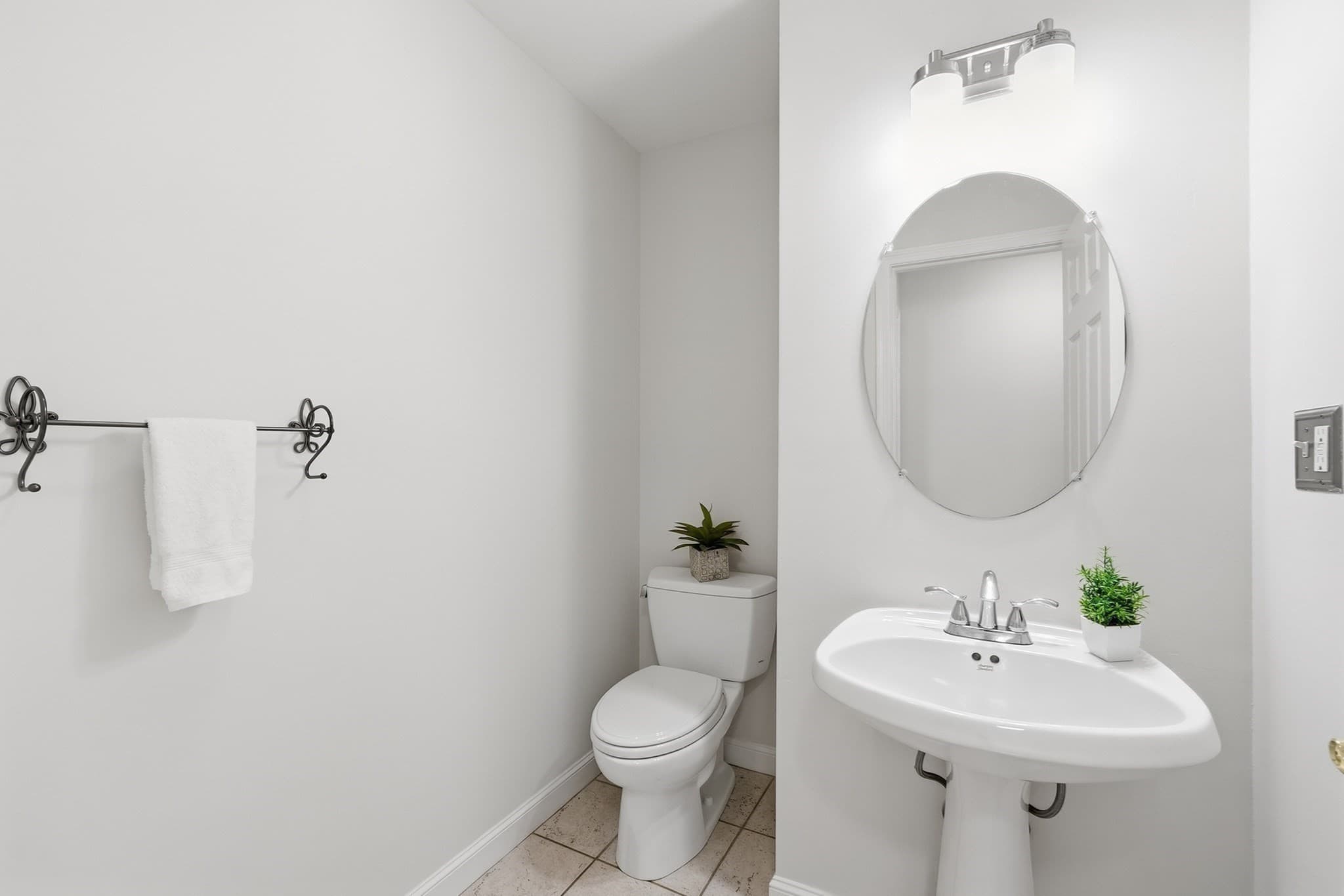 Single Family Residence at 5 Southwood Dr # 50, Southborough MA 01772, Southborough, photo 18 of 38