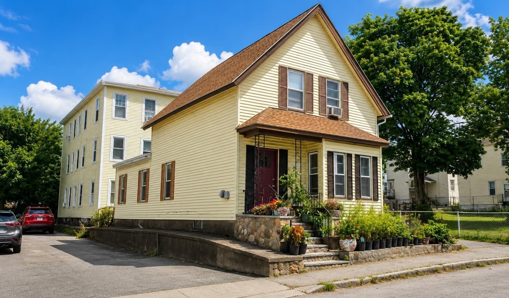 4 Family - 4 Units Up/Down at 60 Andrews St, Lowell MA 01852, Lowell, photo 2 of 26