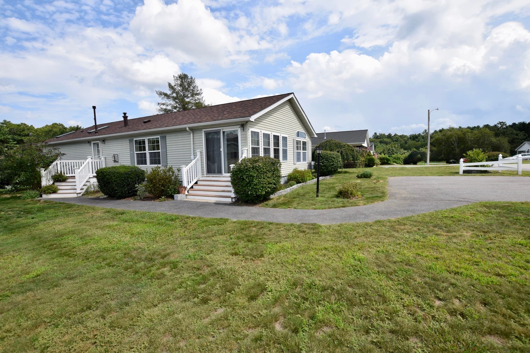 Single Family Residence at 29 Lyn Ln., Middleboro MA 02346, Middleboro, photo 4 of 42