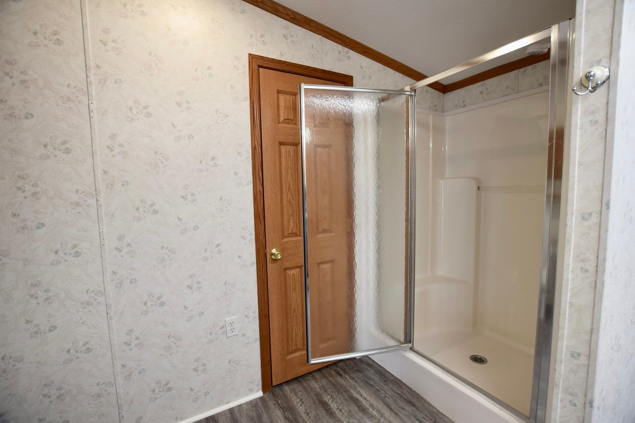 Mobile Home at 29 Lyn Ln., Middleboro MA 02346, Middleboro, photo 27 of 42
