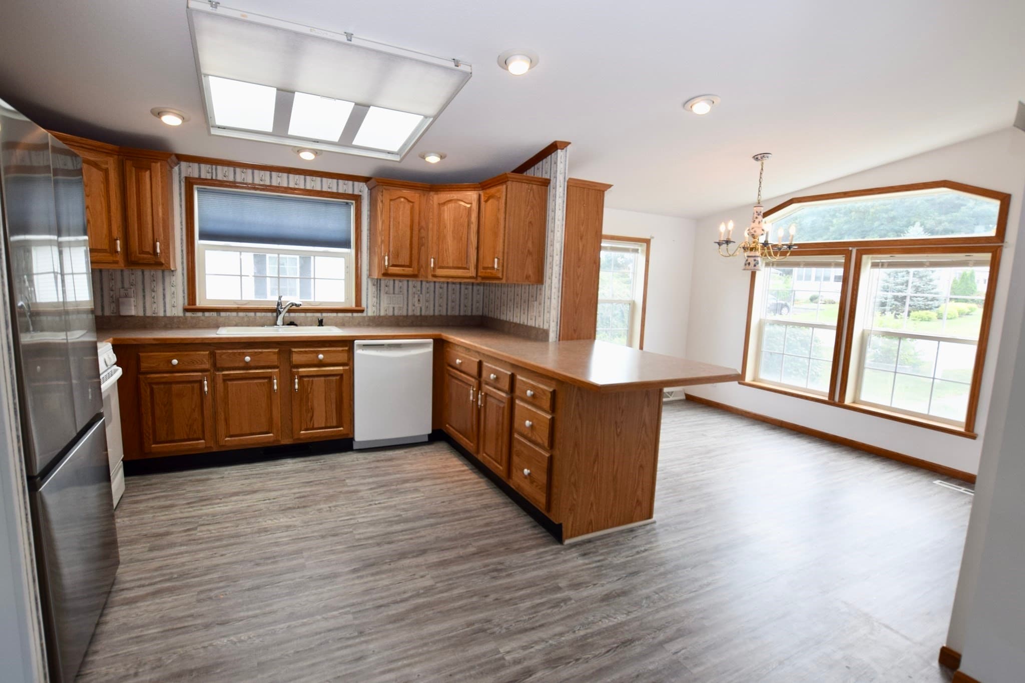Mobile Home at 29 Lyn Ln., Middleboro MA 02346, Middleboro, photo 15 of 42