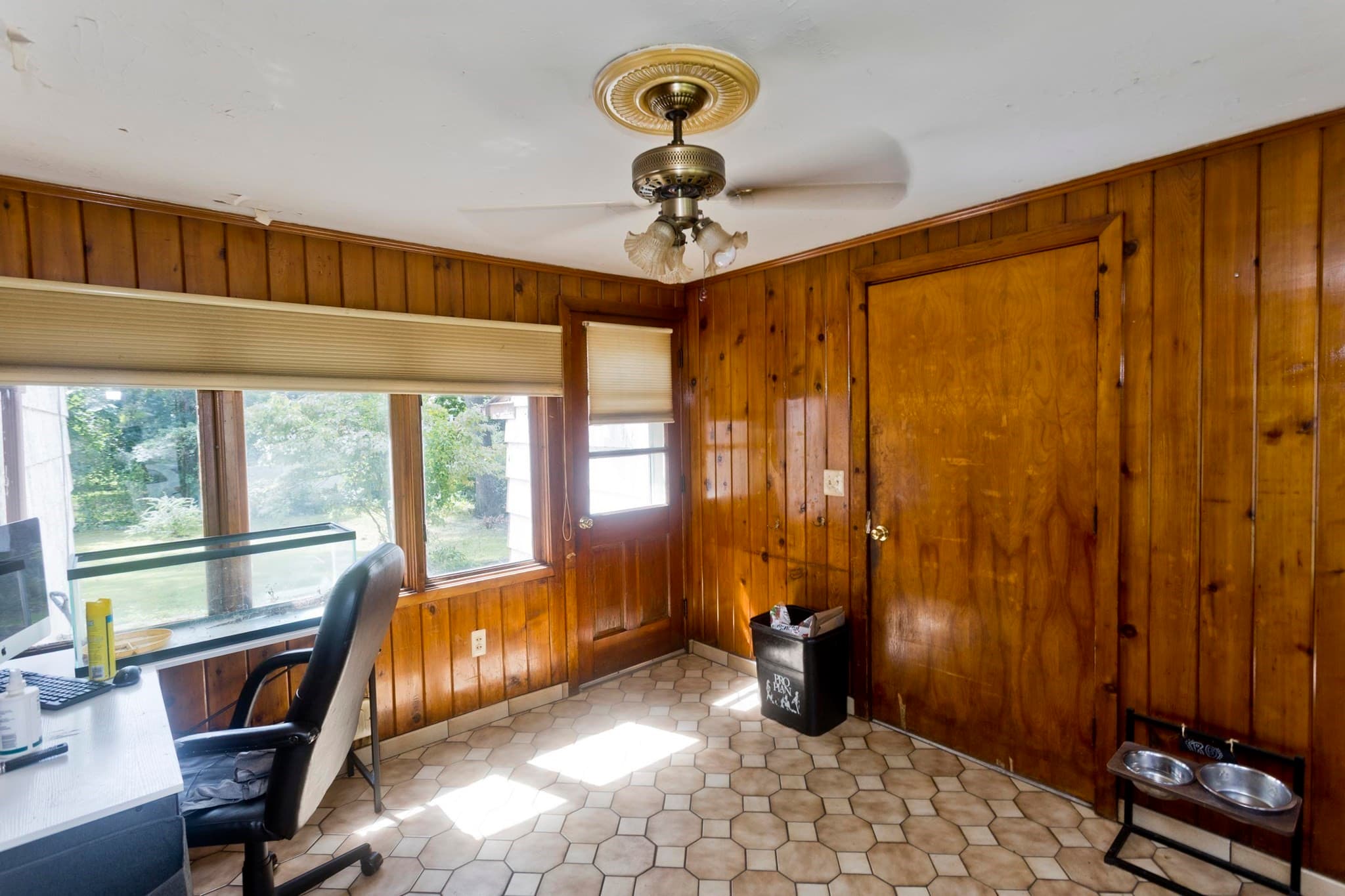 Single Family Residence at 240 E Allen Ridge Rd, Springfield MA 01118, Springfield, photo 7 of 22