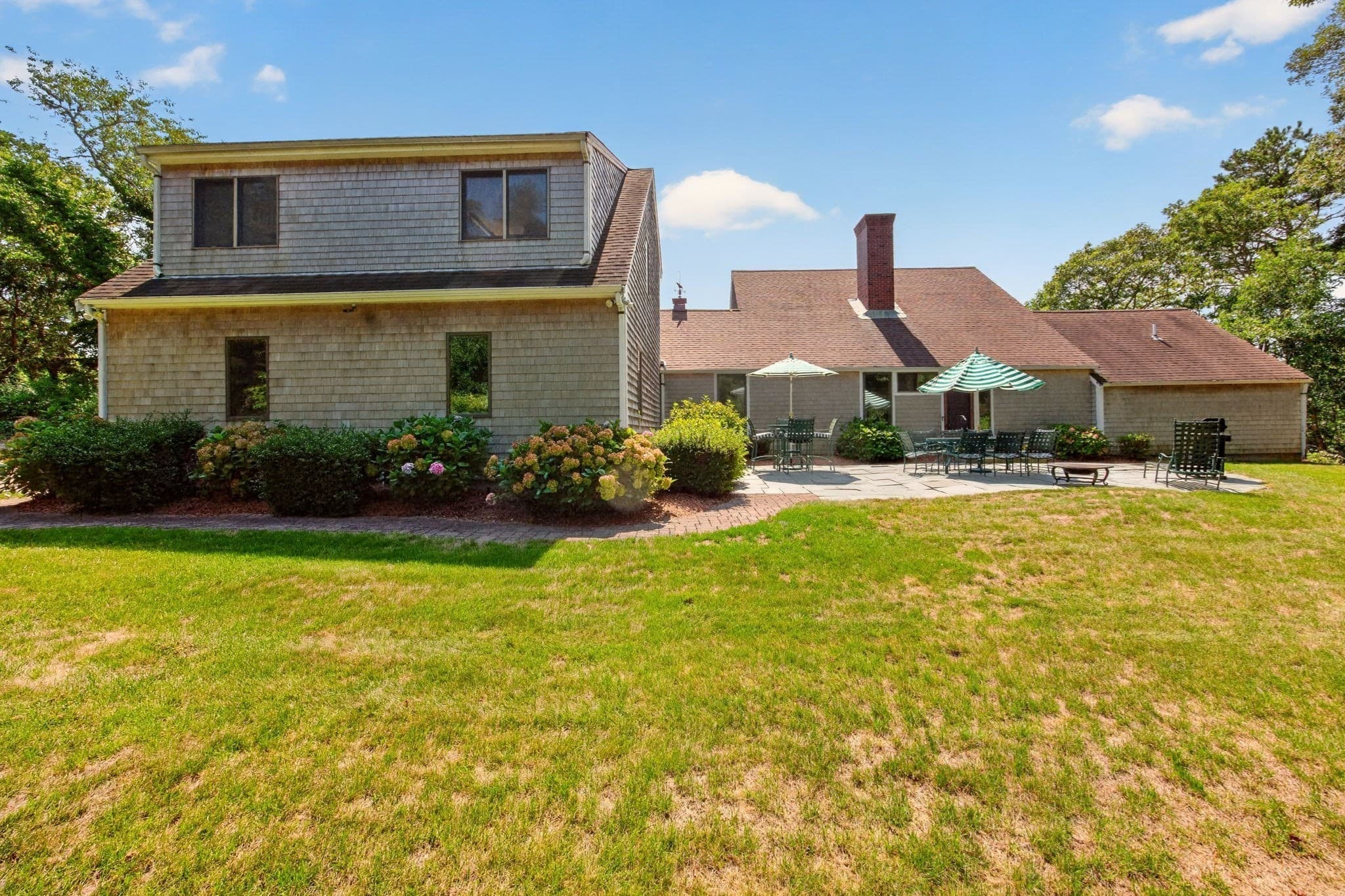 Single Family Residence at 3 Hinckley Rd, Harwich MA 02645, Harwich, photo 2 of 40