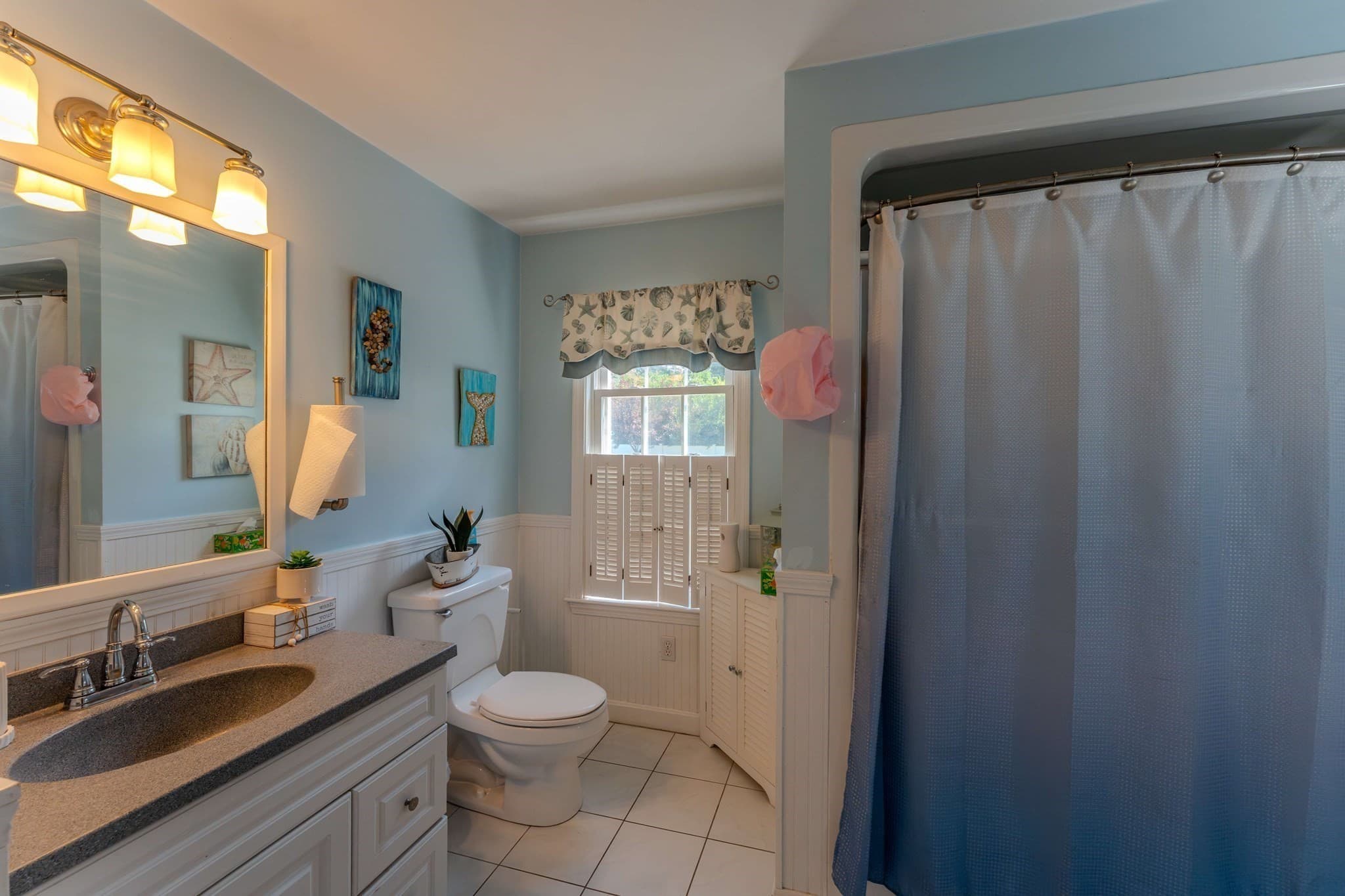 Single Family Residence at 135 Thurber Ave, Somerset MA 02725, Somerset, photo 20 of 37