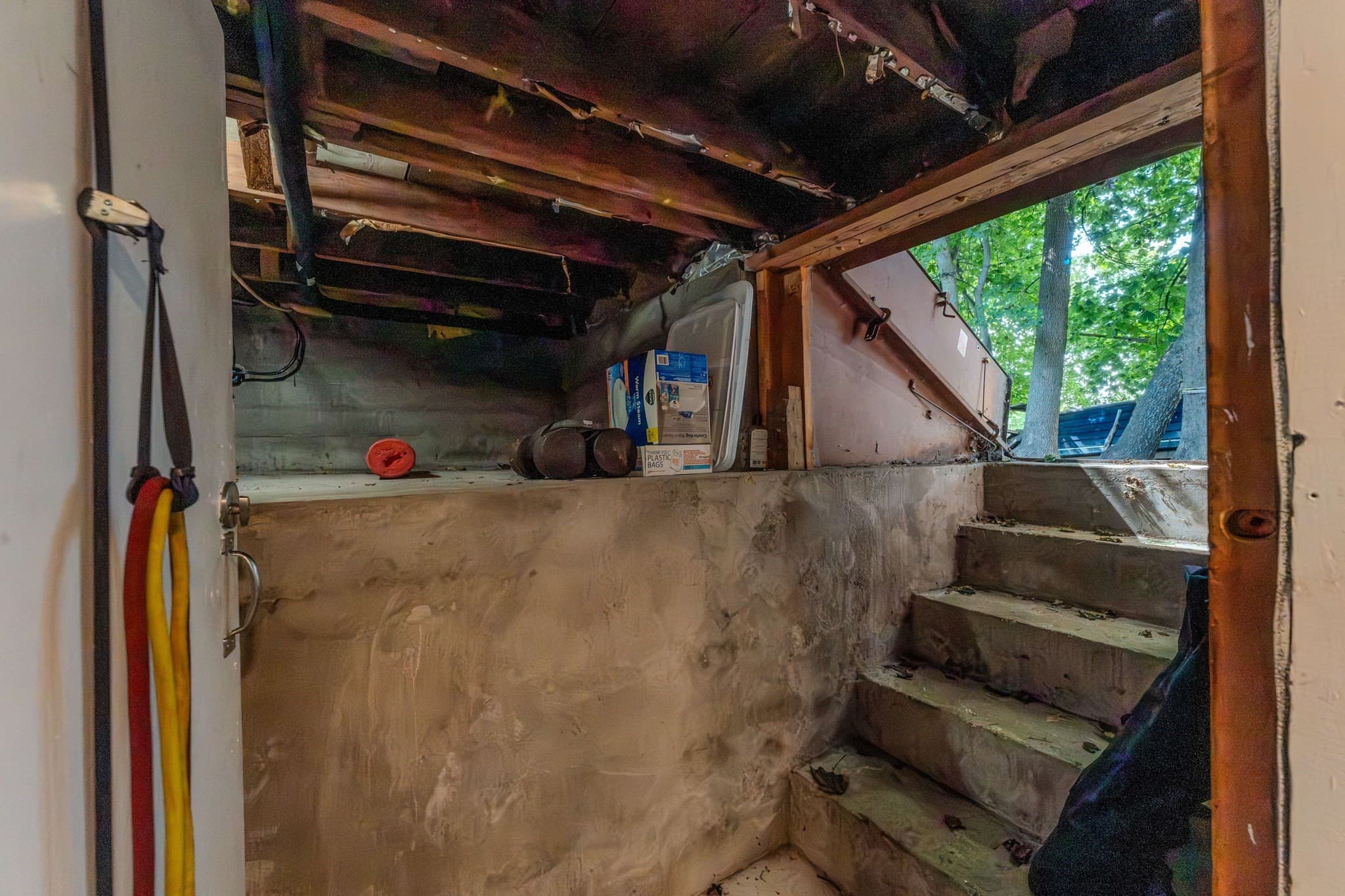 Single Family Residence at 135 Thurber Ave, Somerset MA 02725, Somerset, photo 34 of 37