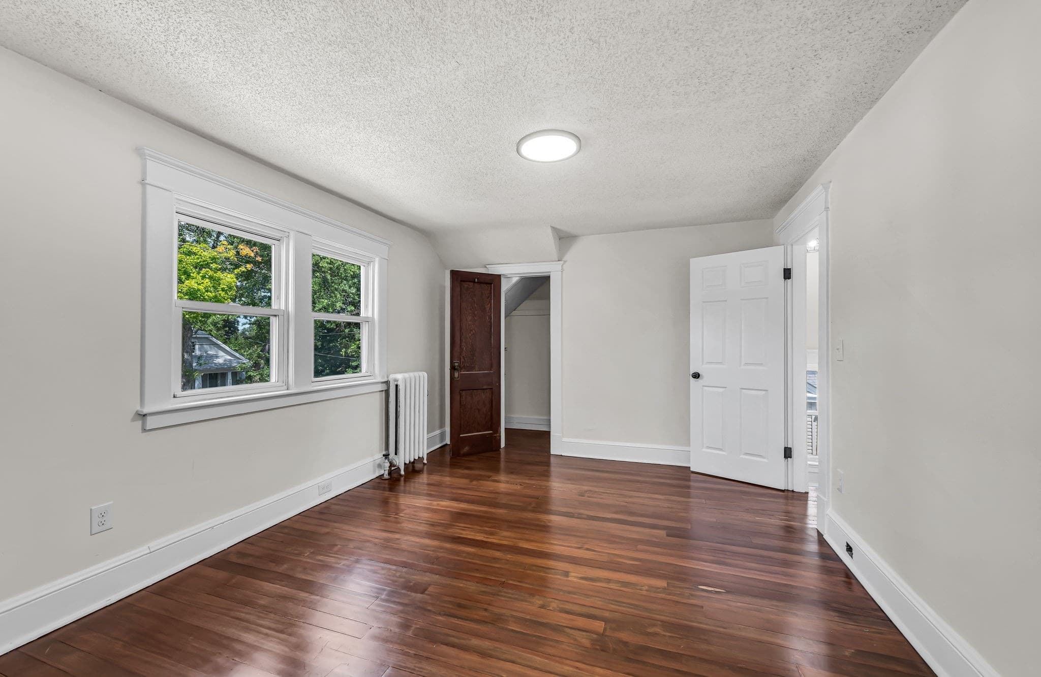 Single Family Residence at 19 Eldert St, Springfield MA 01109, Springfield, photo 33 of 42
