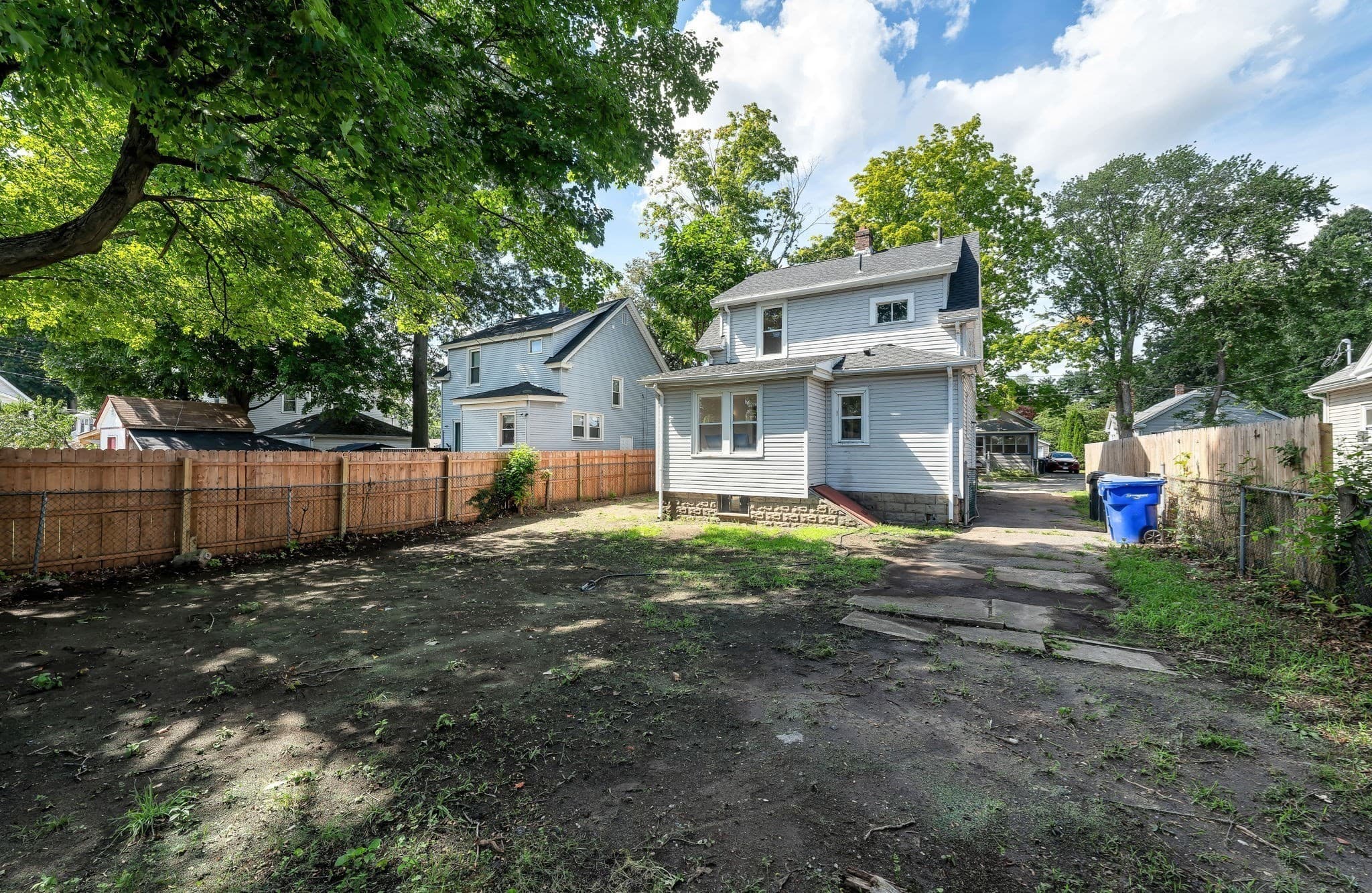 Single Family Residence at 19 Eldert St, Springfield MA 01109, Springfield, photo 41 of 42