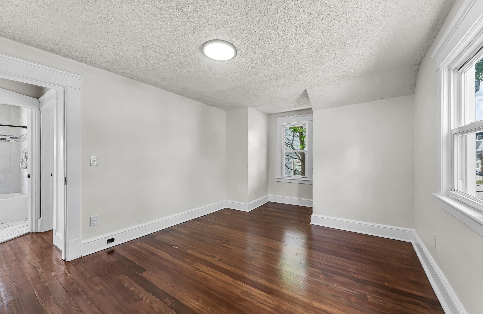 Single Family Residence at 19 Eldert St, Springfield MA 01109, Springfield, photo 31 of 42