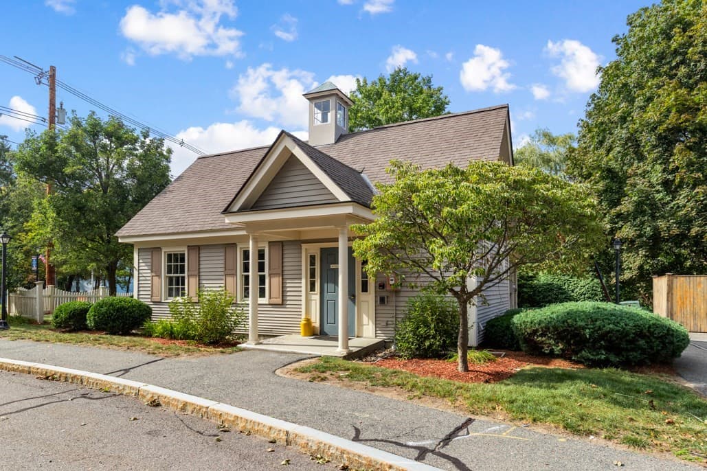 Condominium at 396 Boston Rd # 302, Billerica MA 01821, Billerica, photo 27 of 30