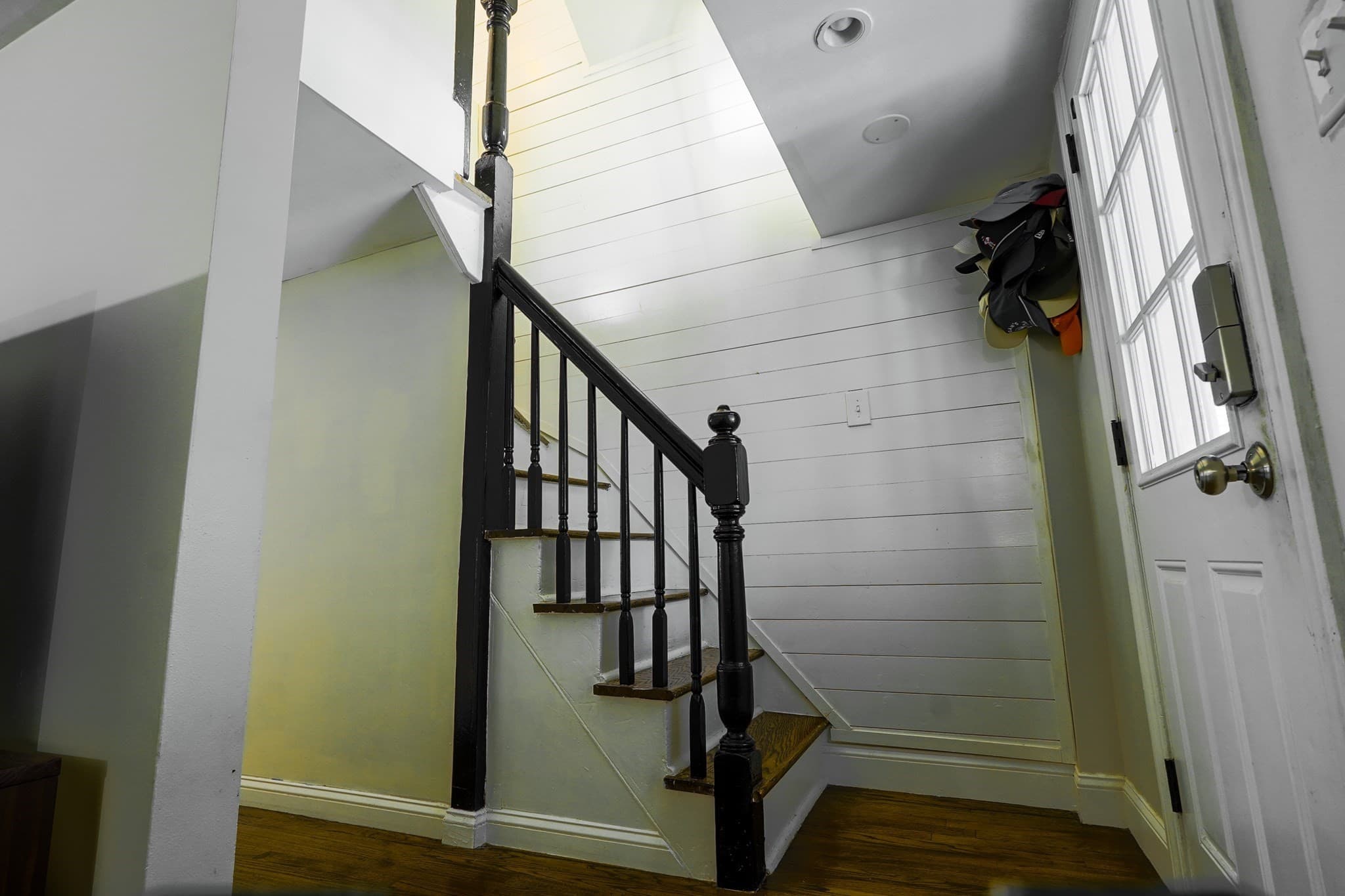 Single Family Residence at 33 Bay View Ave, Winthrop MA 02152, Winthrop, photo 17 of 31