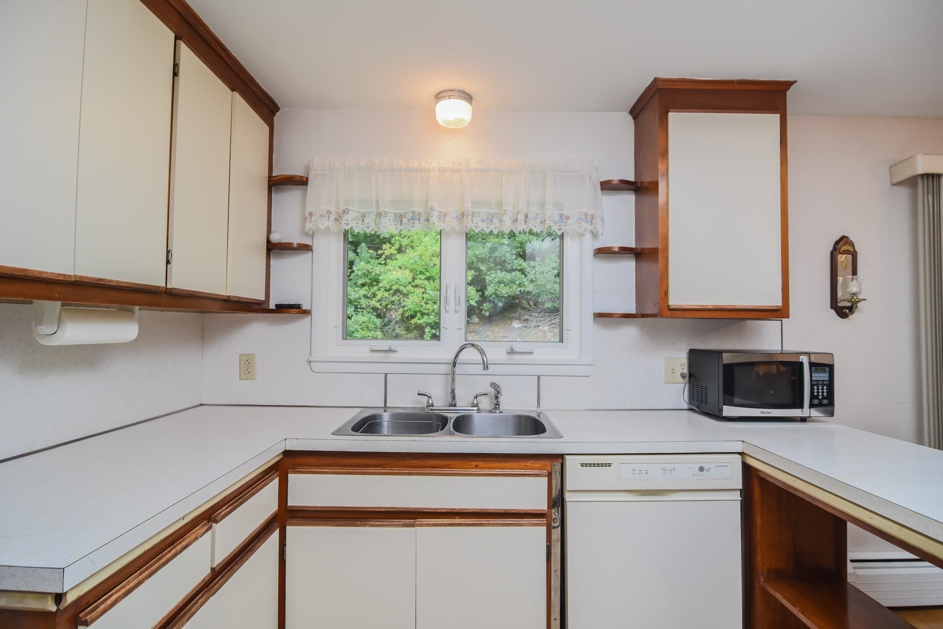Single Family Residence at 4 Emelda St, Palmer MA 01069, Palmer, photo 13 of 39