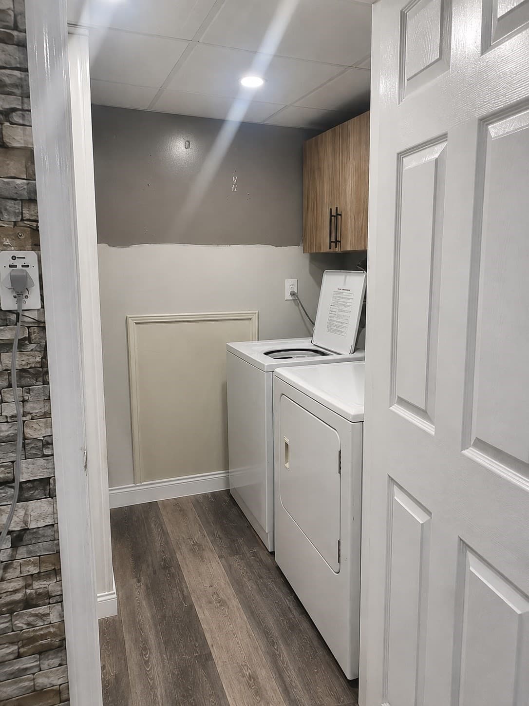 Single Family Residence at 162 Salina St, Providence RI 02908, Providence, photo 11 of 31