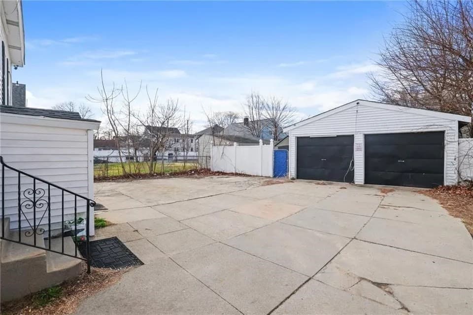 Single Family Residence at 162 Salina St, Providence RI 02908, Providence, photo 31 of 31