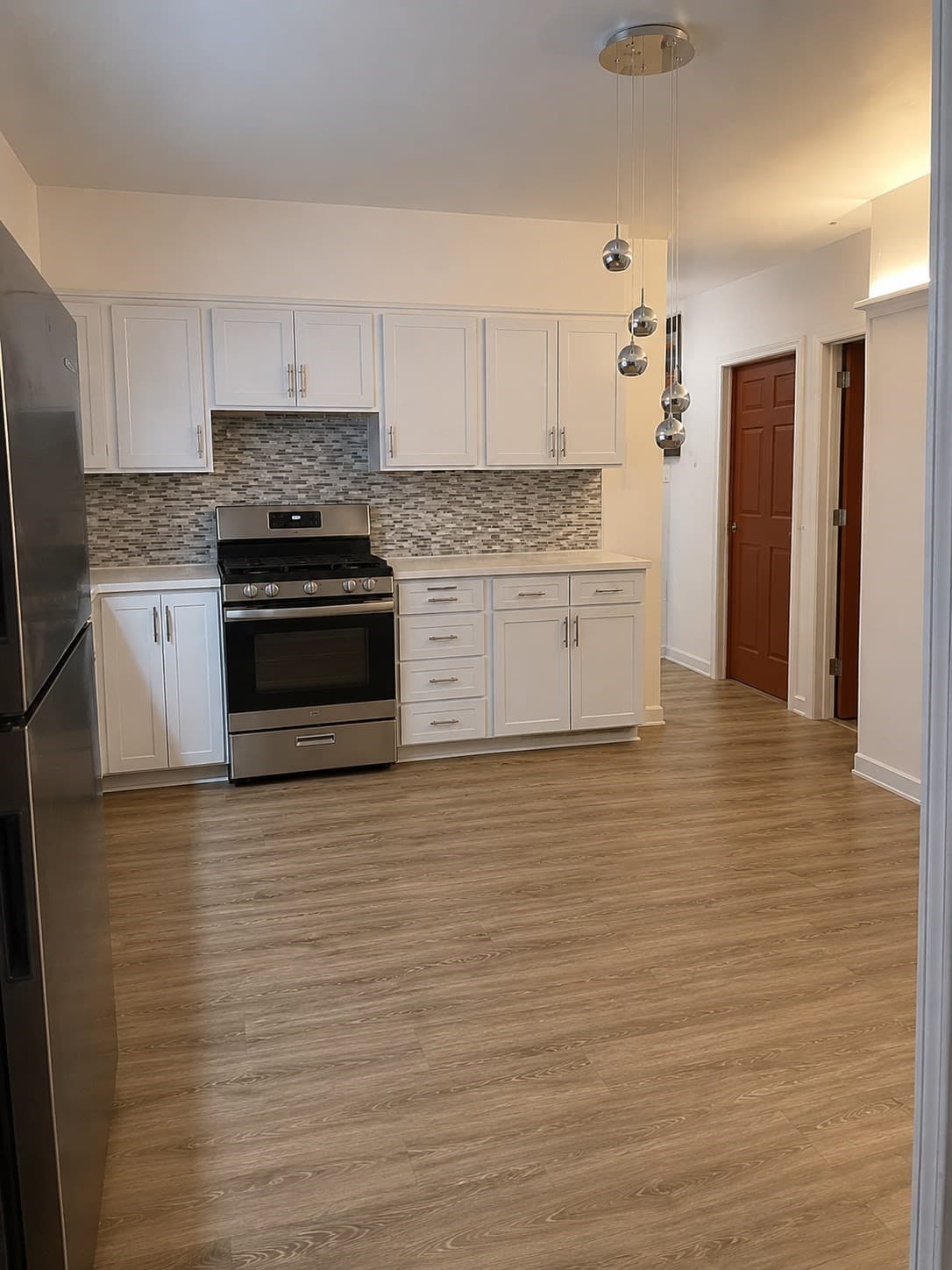 Single Family Residence at 162 Salina St, Providence RI 02908, Providence, photo 21 of 31