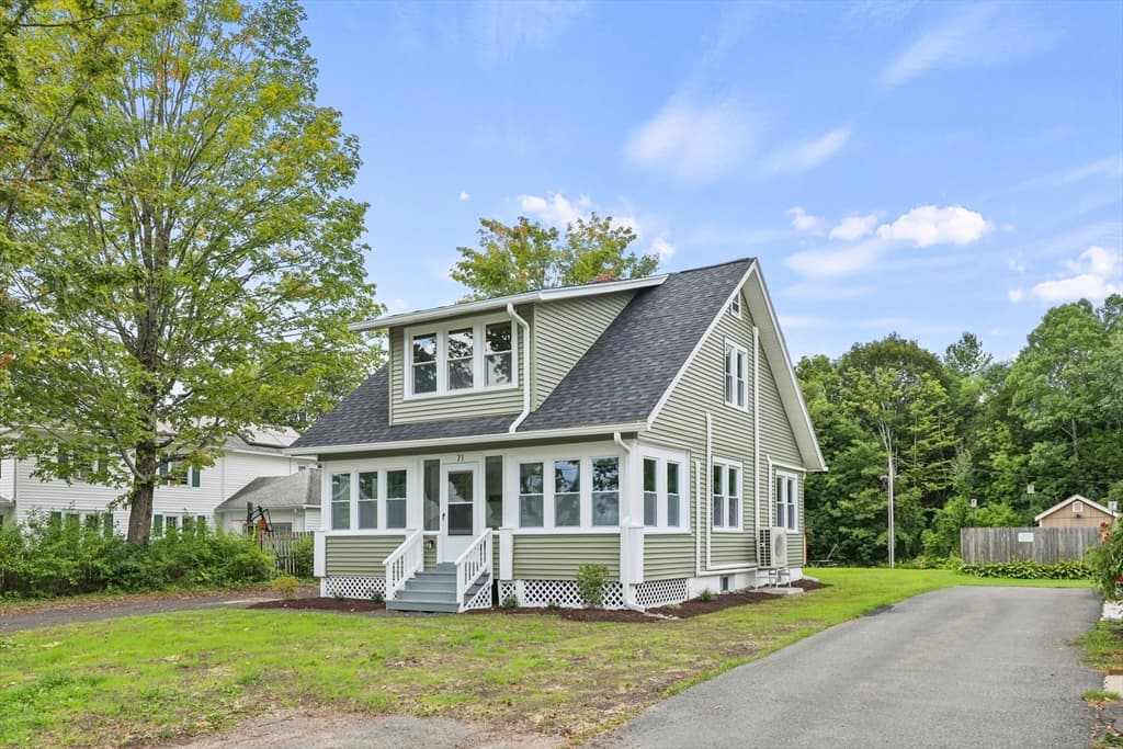 Single Family Residence at 71 Essex St, Pittsfield MA 01201, Pittsfield, photo 2 of 42