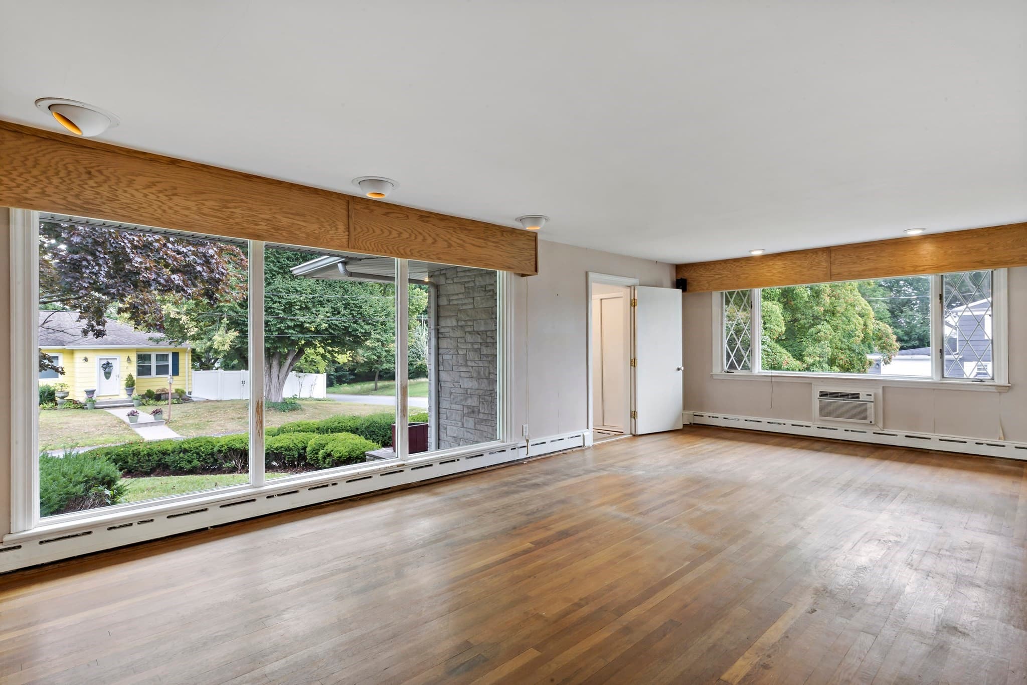 Single Family Residence at 7 Harold Ave, Somerset MA 02726, Somerset, photo 13 of 42