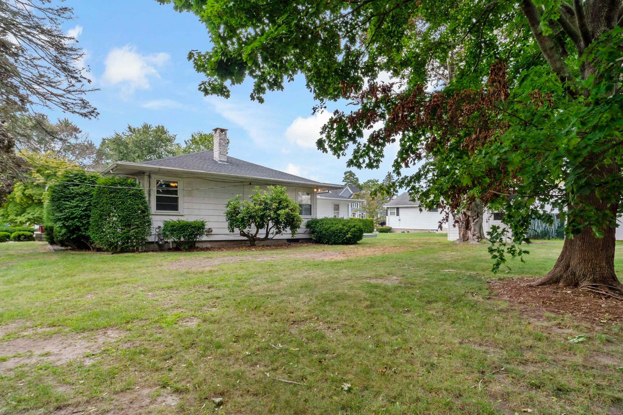 Single Family Residence at 7 Harold Ave, Somerset MA 02726, Somerset, photo 28 of 42