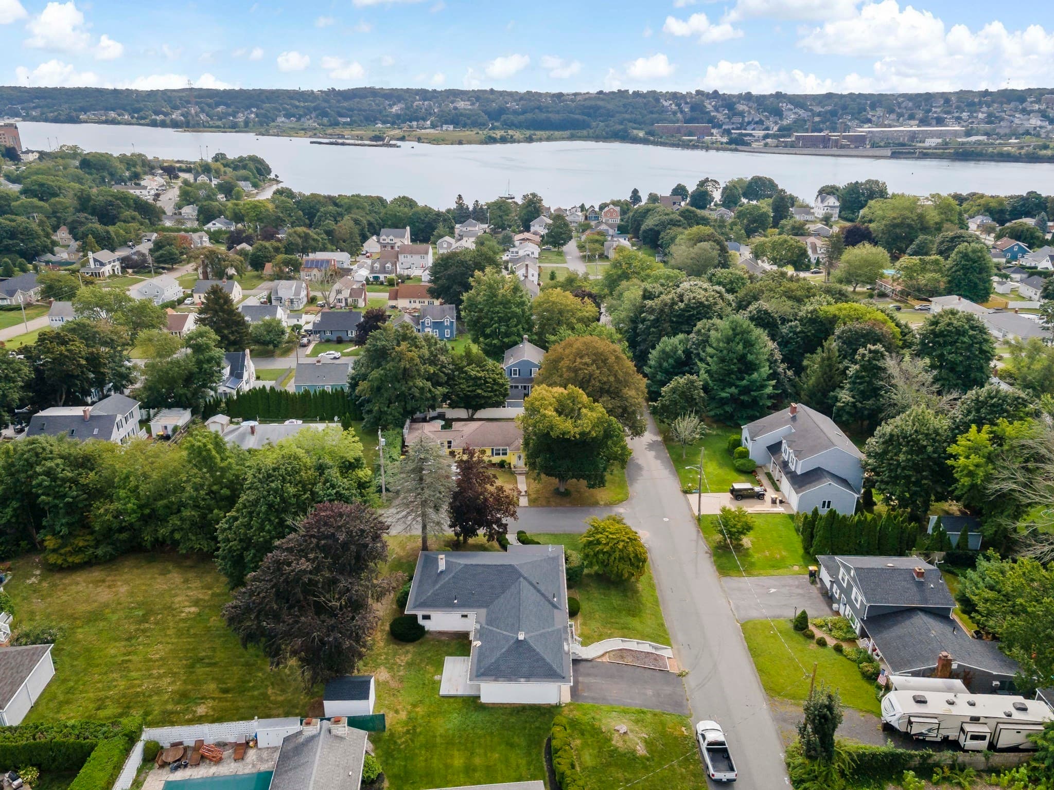Single Family Residence at 7 Harold Ave, Somerset MA 02726, Somerset, photo 38 of 42