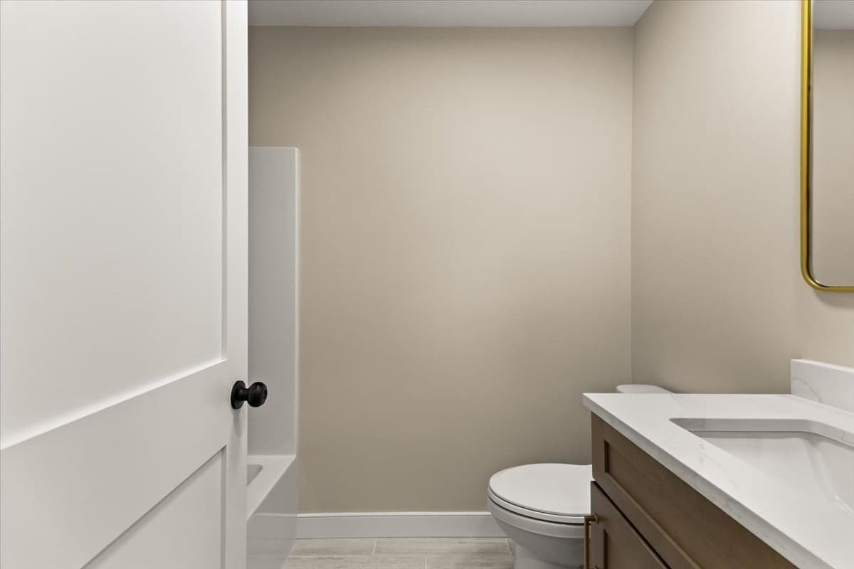 Single Family Residence at 140 Luther Ave, Swansea MA 02777, Swansea, photo 17 of 42