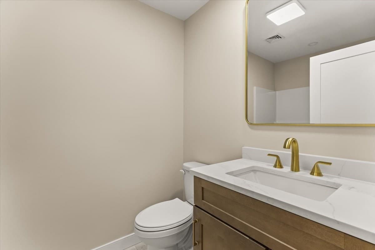 Single Family Residence at 140 Luther Ave, Swansea MA 02777, Swansea, photo 16 of 42