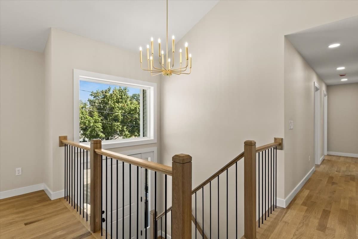 Single Family Residence at 140 Luther Ave, Swansea MA 02777, Swansea, photo 5 of 42