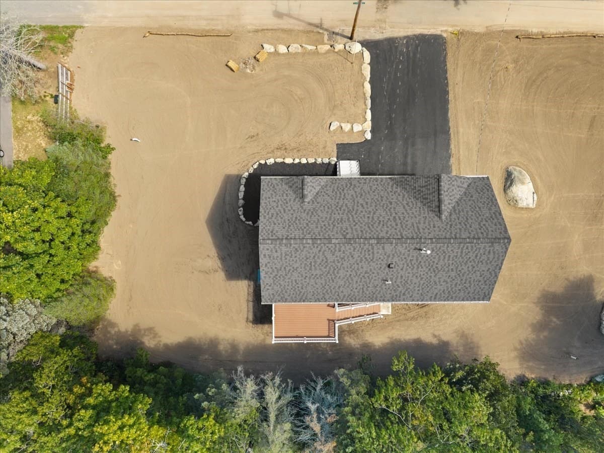 Single Family Residence at 140 Luther Ave, Swansea MA 02777, Swansea, photo 40 of 42