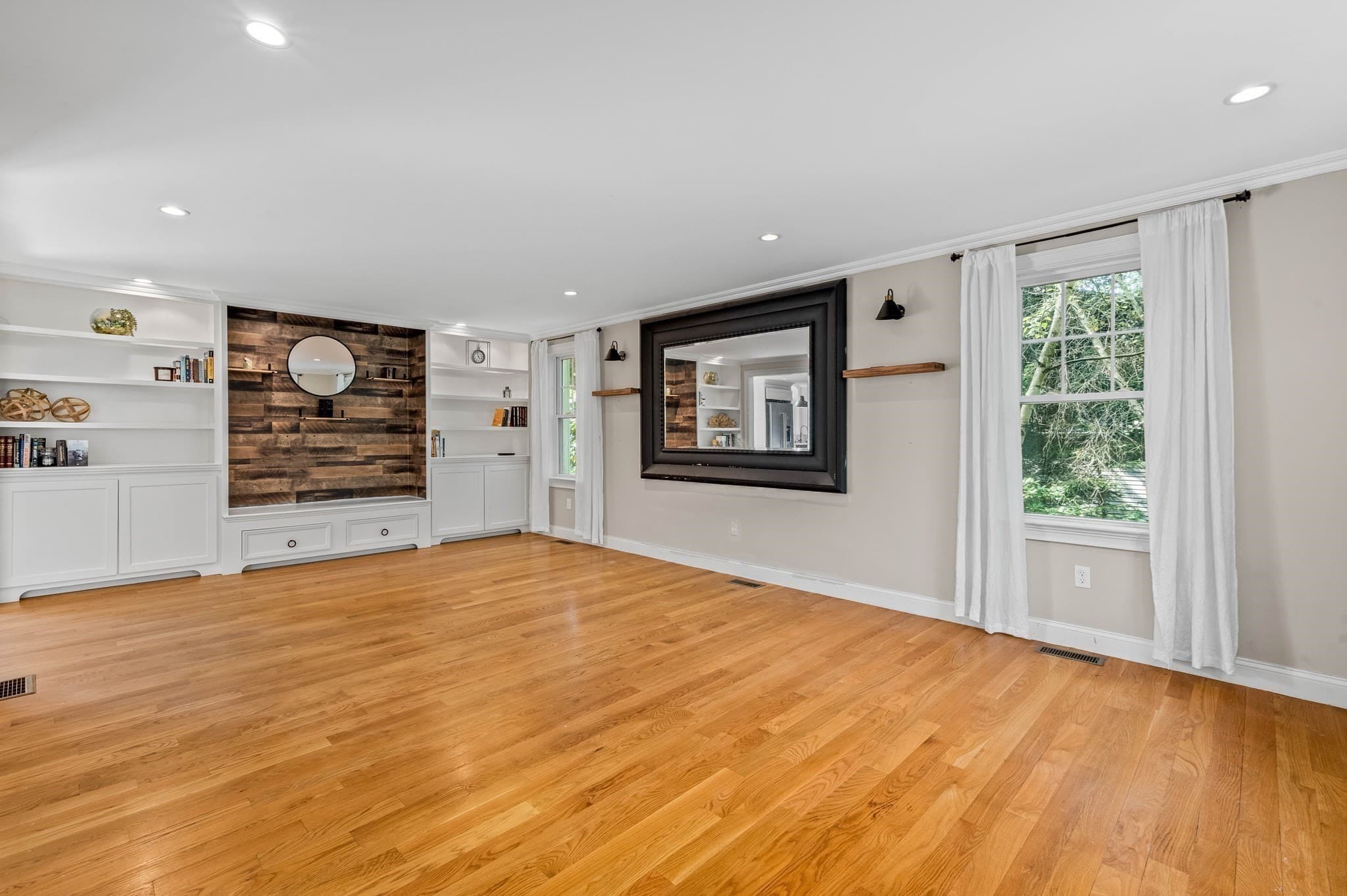 Single Family Residence at 1471 Washington St., Canton MA 02021, Canton, photo 6 of 42