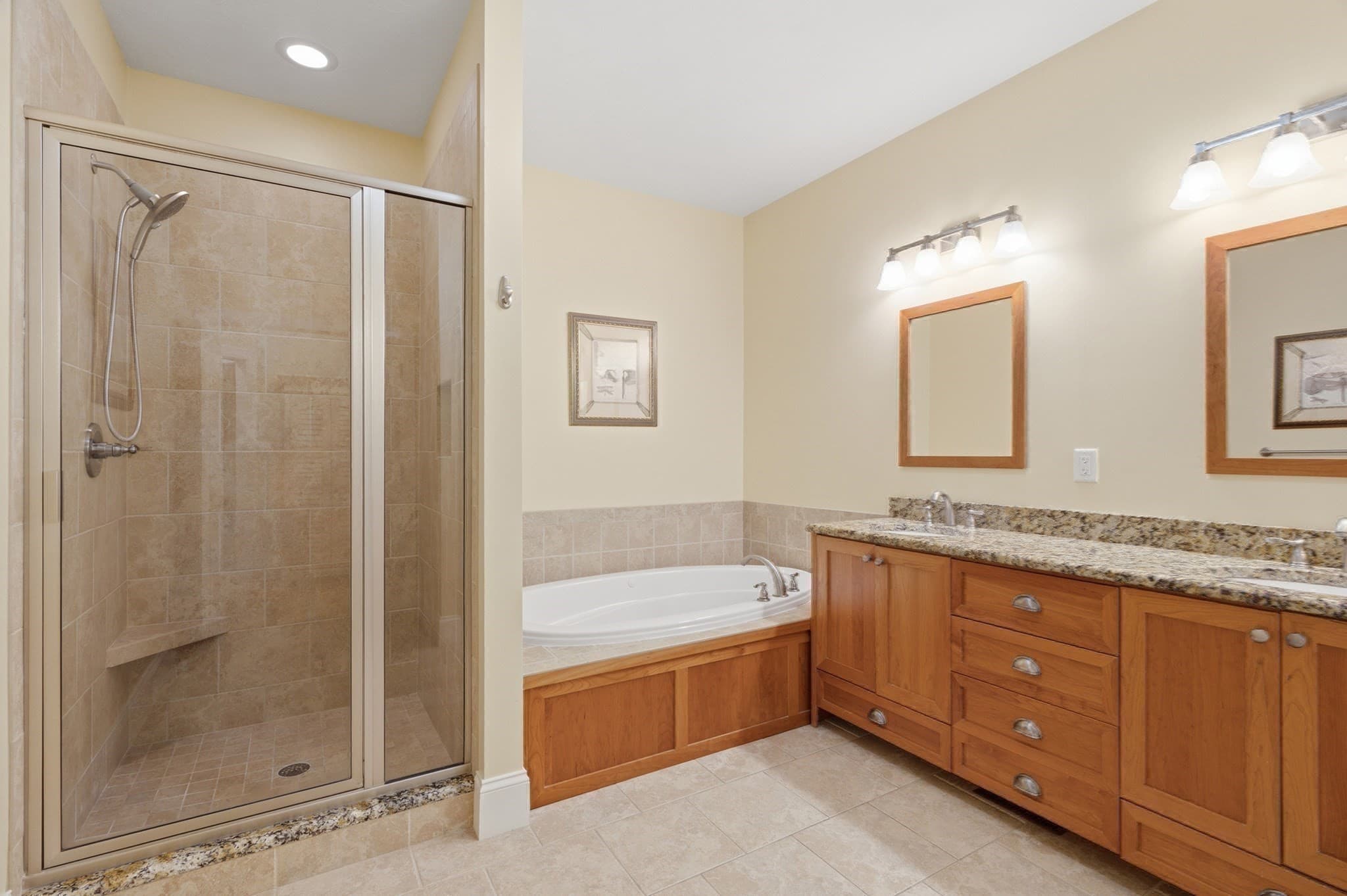 Condominium at 30 Tournament # 30, Sutton MA 01590, Sutton, photo 25 of 39