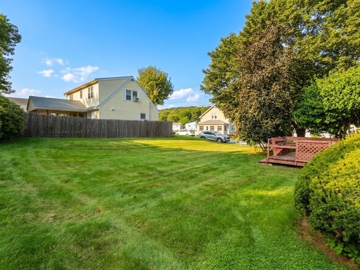 Single Family Residence at 36 Revere St, Worcester MA 01604, Worcester, photo 16 of 16
