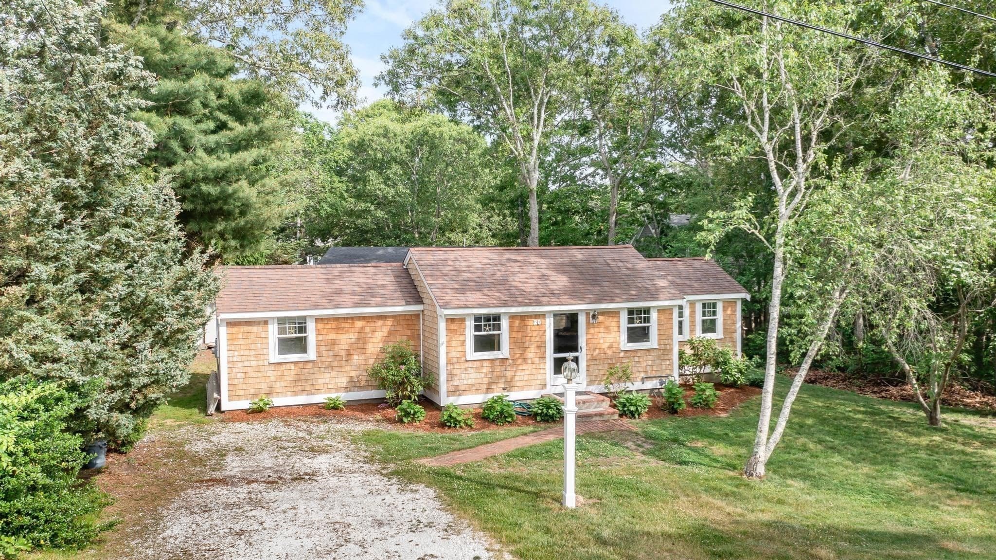 Single Family Residence at 20 Norse Rd, Dennis MA 02660, Dennis, photo 3 of 33