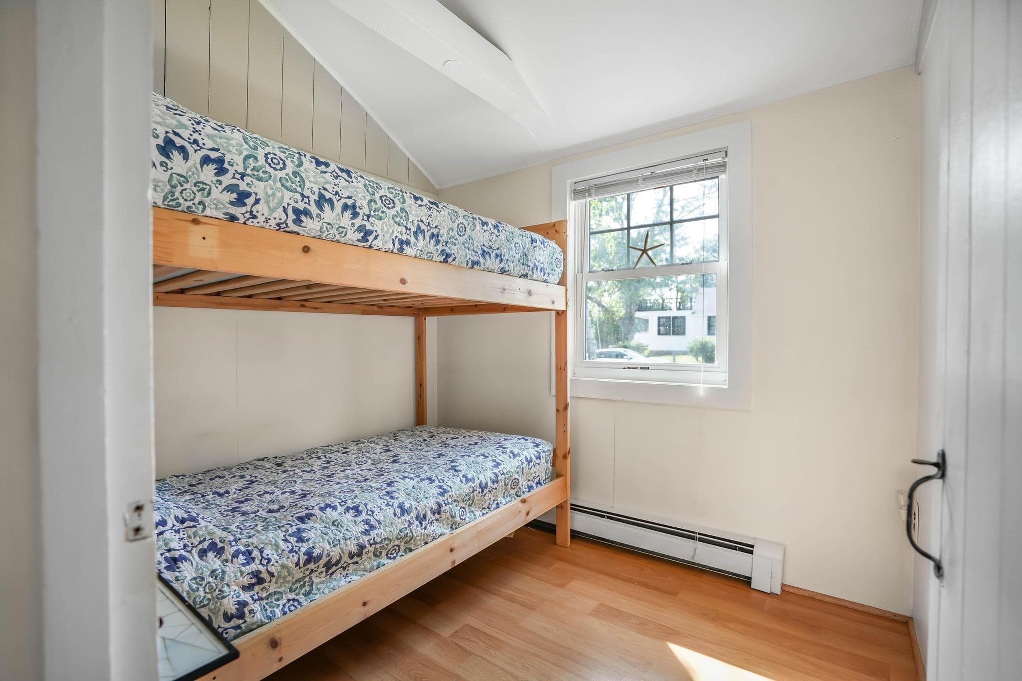 Single Family Residence at 20 Norse Rd, Dennis MA 02660, Dennis, photo 11 of 33