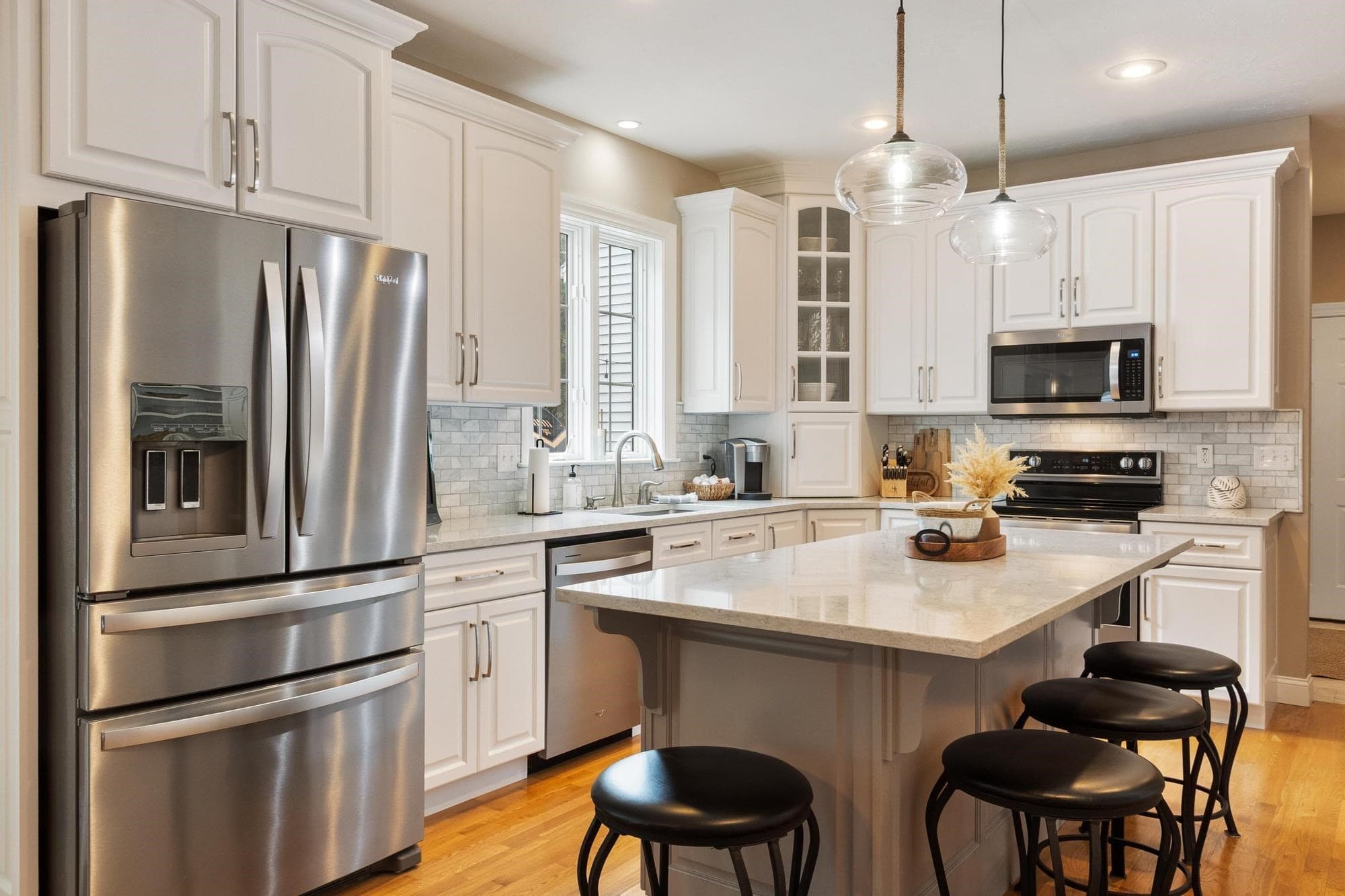 Single Family Residence at 11 Amber Rd, Westminster MA 01473, Westminster, photo 4 of 42