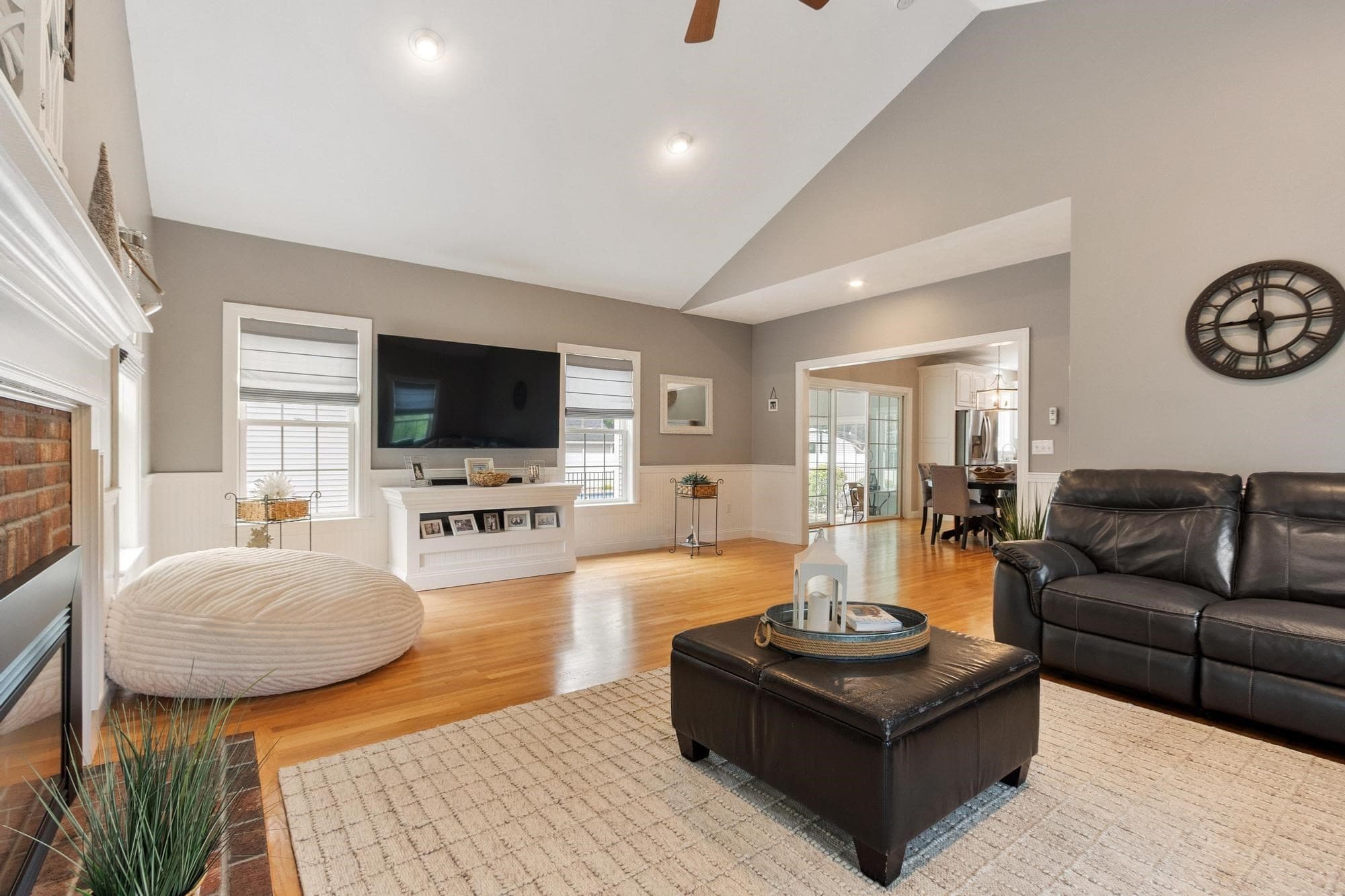 Single Family Residence at 11 Amber Rd, Westminster MA 01473, Westminster, photo 8 of 42