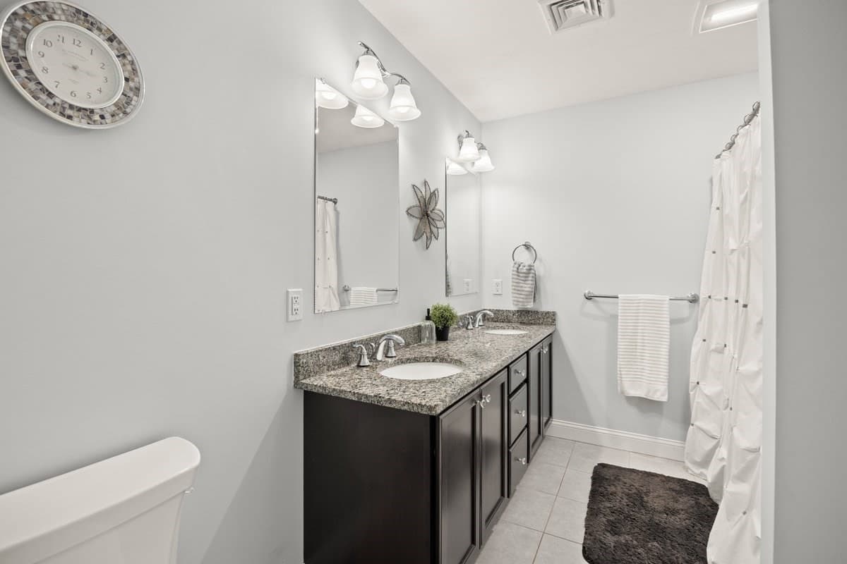 Condominium at 500 Mendon Road # 28, Cumberland RI 02864, Cumberland, photo 23 of 37