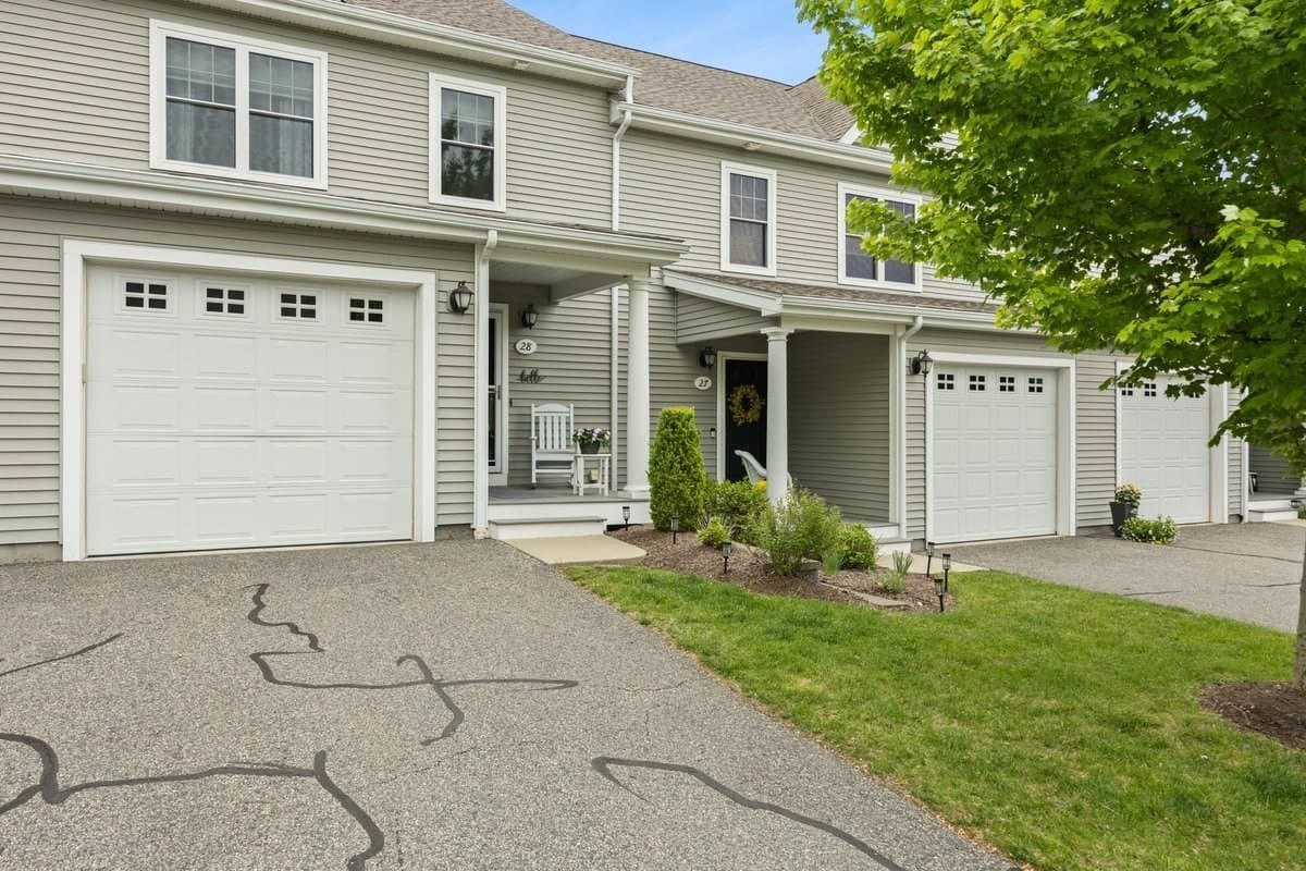 Condominium at 500 Mendon Road # 28, Cumberland RI 02864, Cumberland, photo 37 of 37