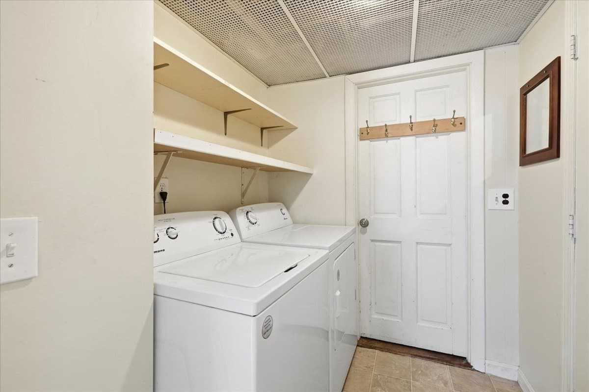 Single Family Residence at 194-196 Hersey St, Hingham MA 02043, Hingham, photo 10 of 37