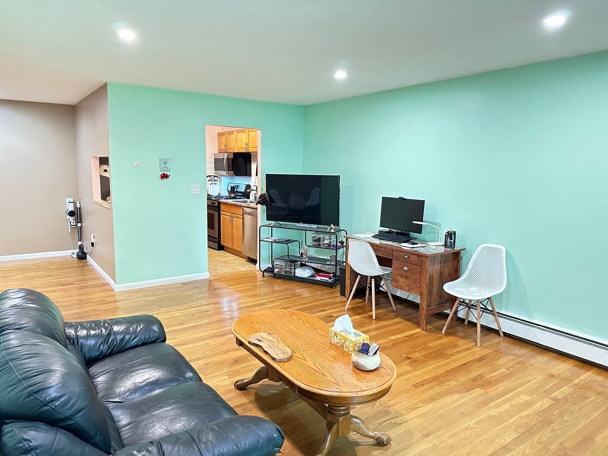 Condominium at 458-460 Eastern Ave # 14, Lynn MA 01902, Lynn, photo 6 of 28