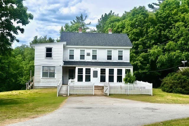 118 Adams, East Brookfield MA 01515