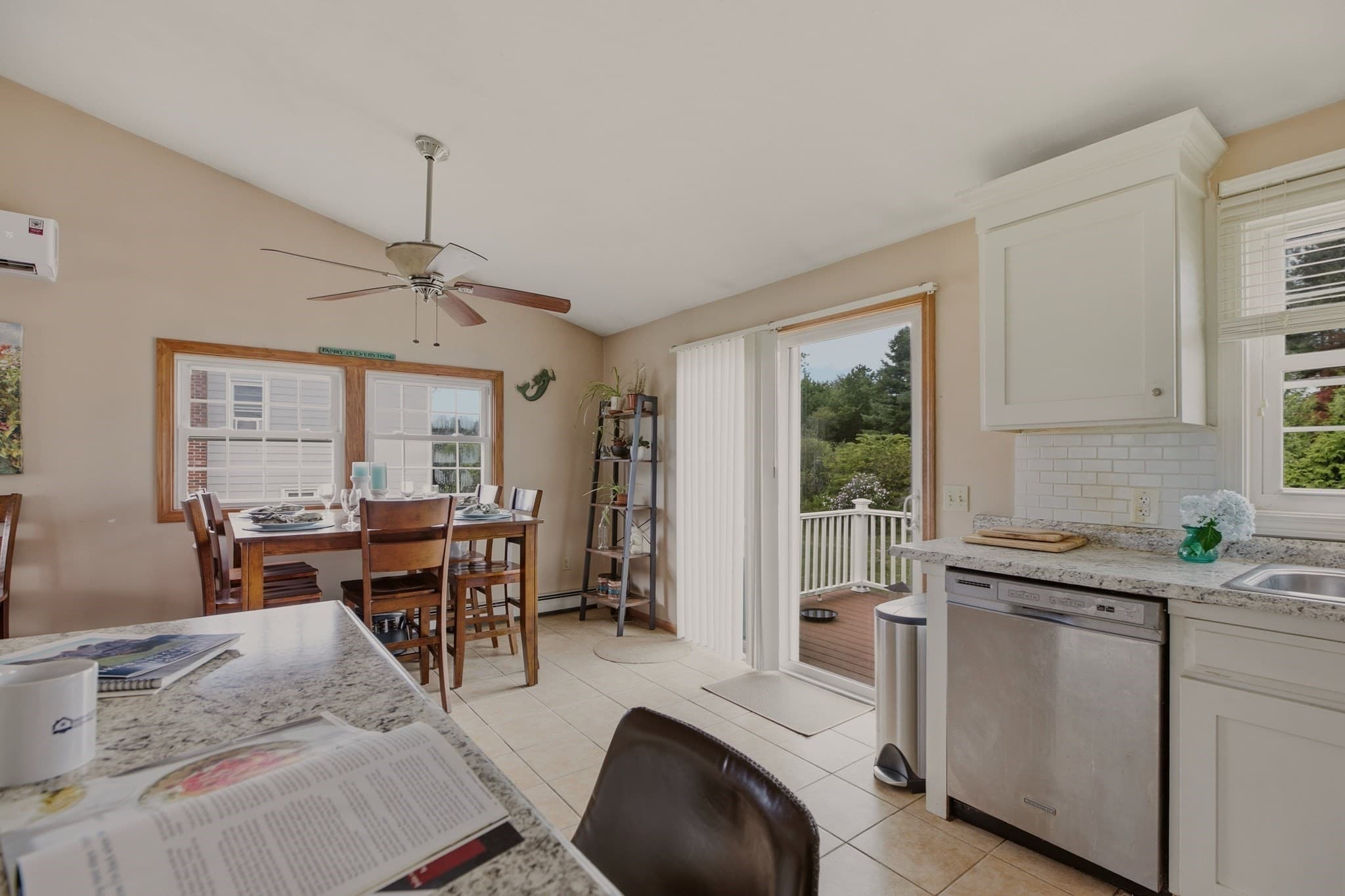 Single Family Residence at 6 Musket Rd, Seekonk MA 02771, Seekonk, photo 12 of 39